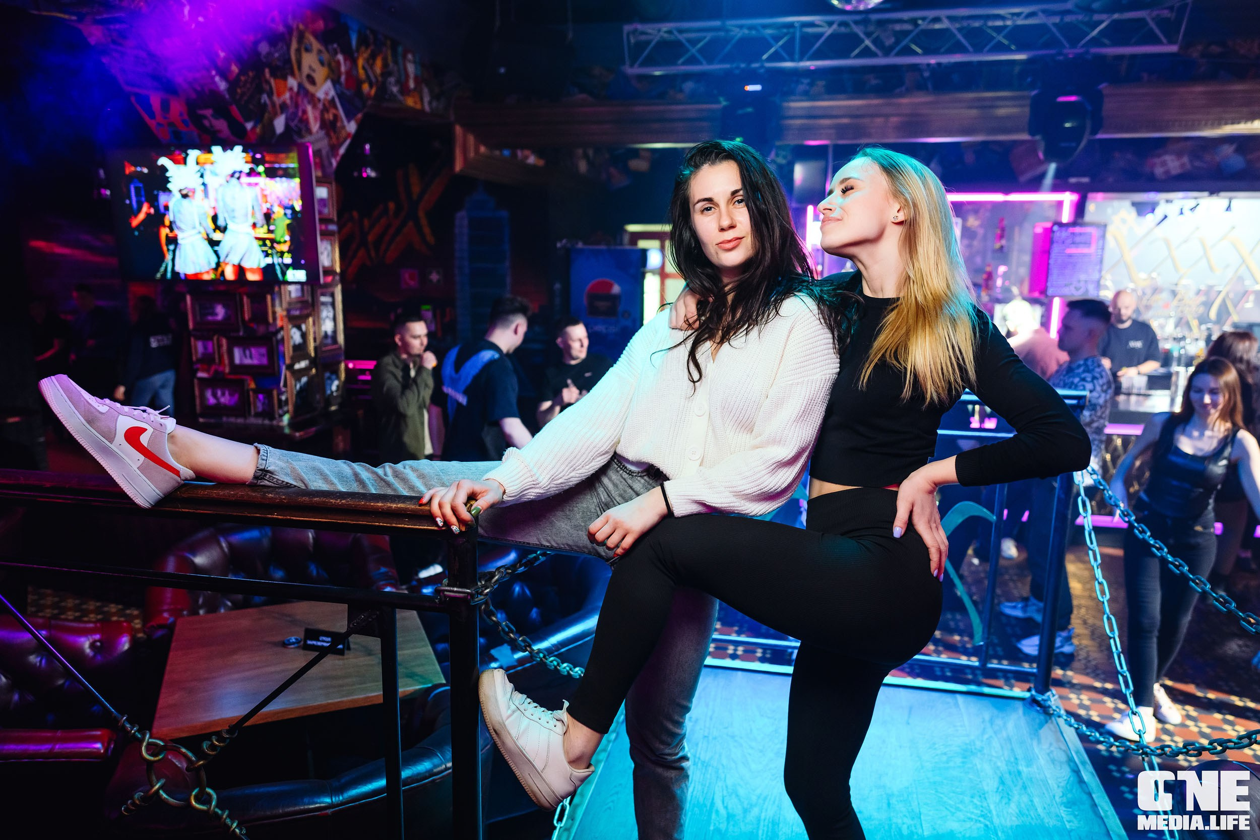 Фоторепортаж с субботней вечеринки в XxxX. One Media Life: фоторепортажи, фотоотчеты с мероприятий и заведений