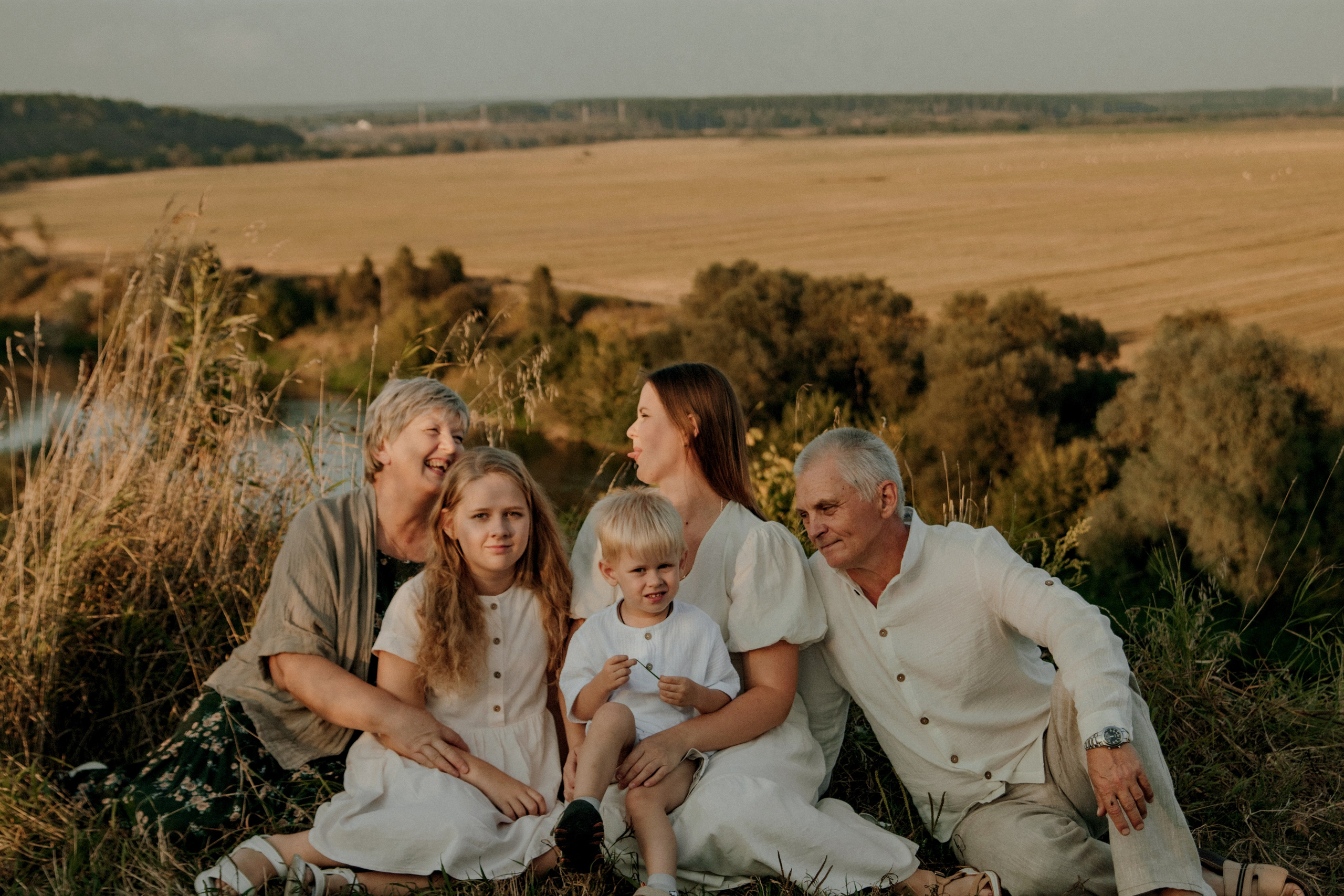 Семья Гафиятовых. Свадебный и индивидуальный фотограф в Суворове Клюева Мария