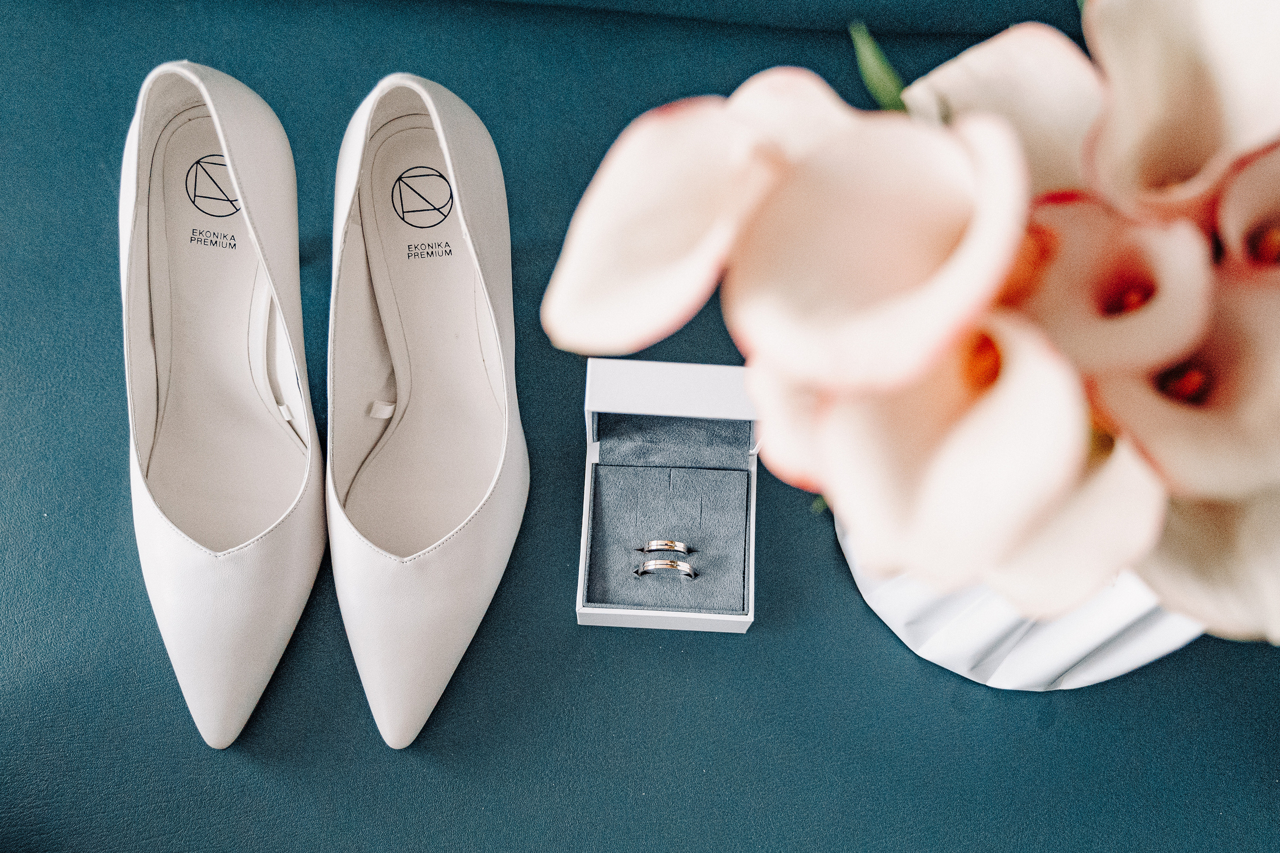 Артём & Анастасия. Студия коммерческой фотографии в Москве и области