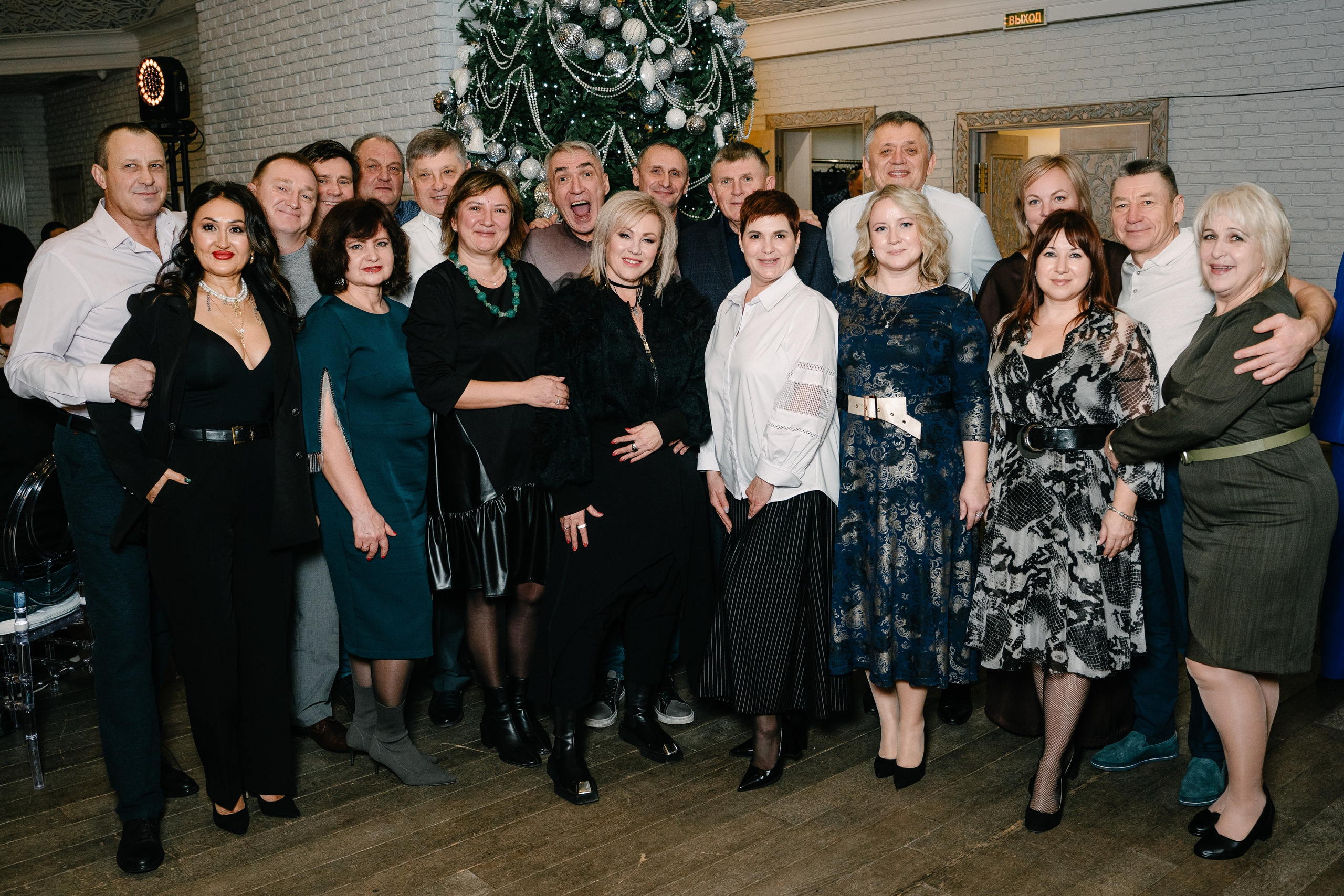 Новогодний вечер в Артисте. Свадебный и семейный фотограф в Воронеже Анастасия Бойко