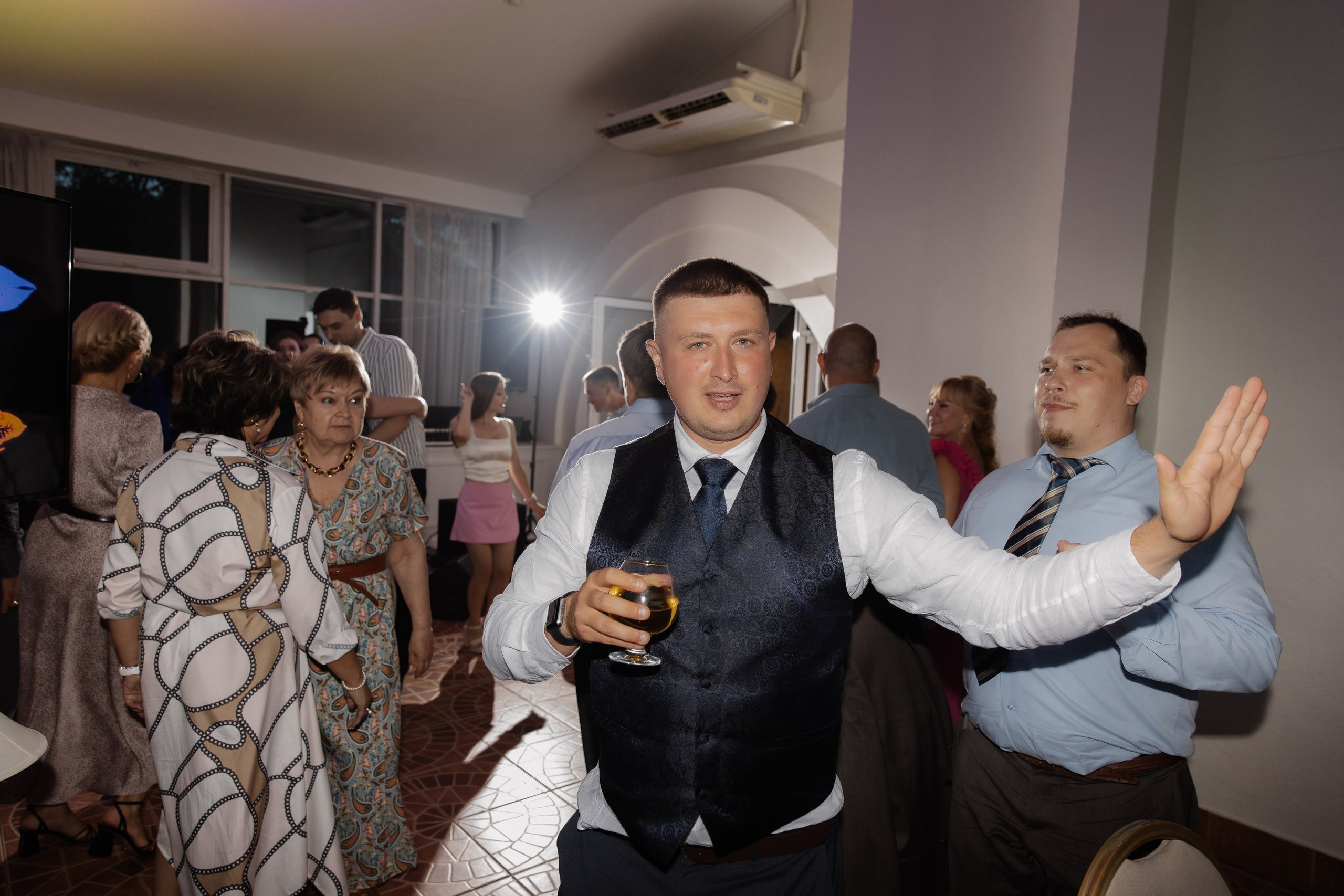 Вика и Никита свадьба в отеле Смолинопарк. СВАДЕБНЫЙ ФОТОГРАФ ЧЕЛЯБИНСК