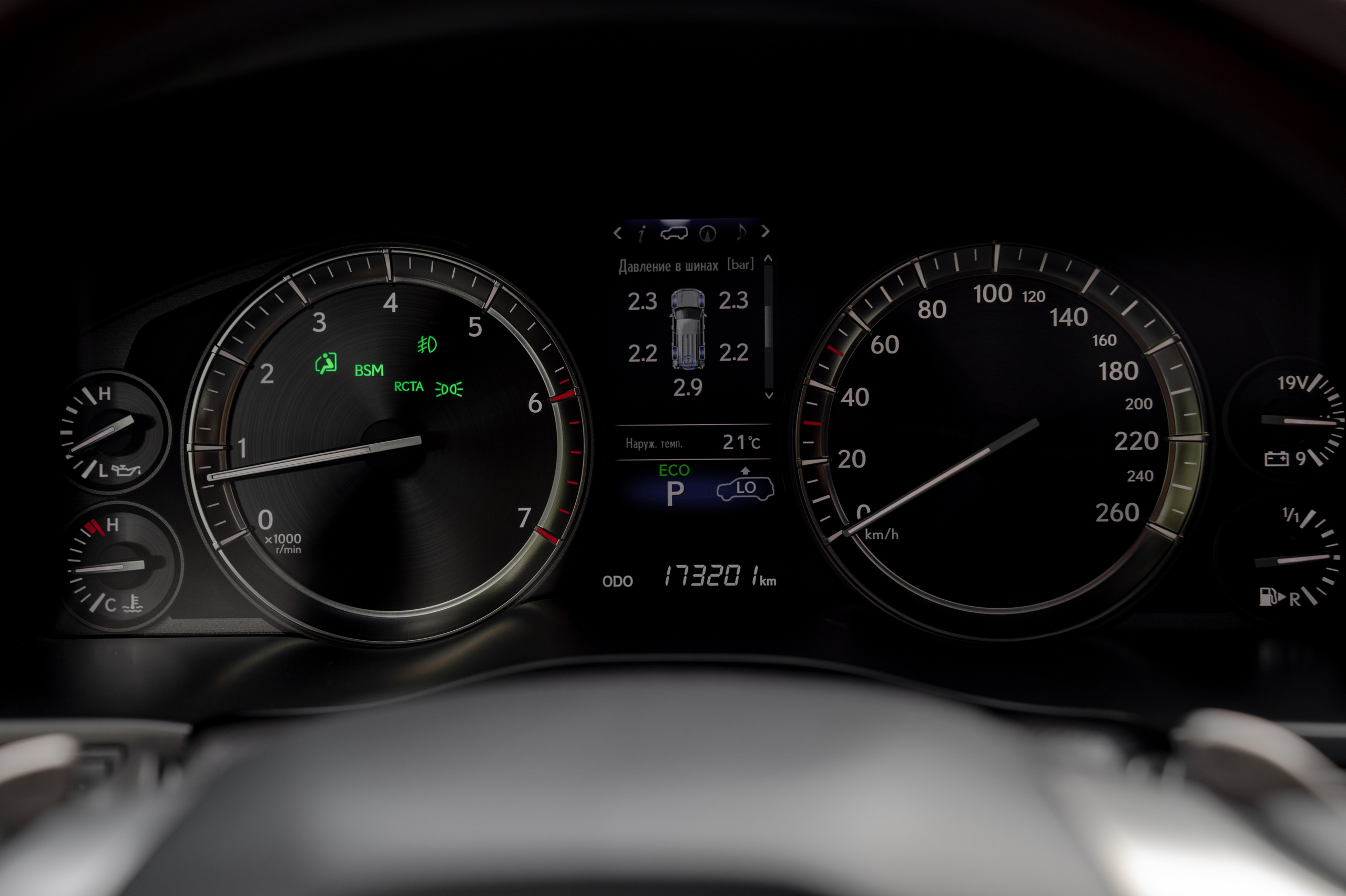 Фото для продажи авто. Фотограф в Санкт-Петербурге Мария Александрова