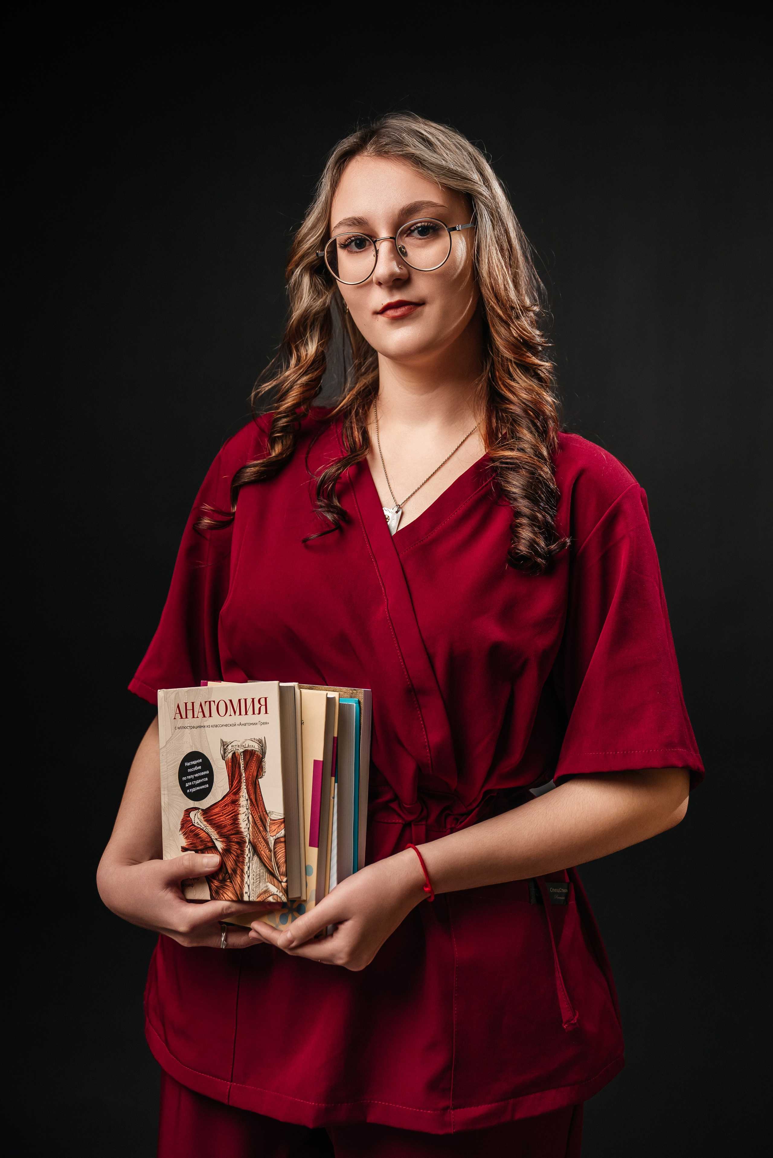 Nurses 2026. Школьный фотограф в Валуйках. Фотосессии для выпускников и изготовление выпускных альбомов в городе Валуйки и в Белгородской области