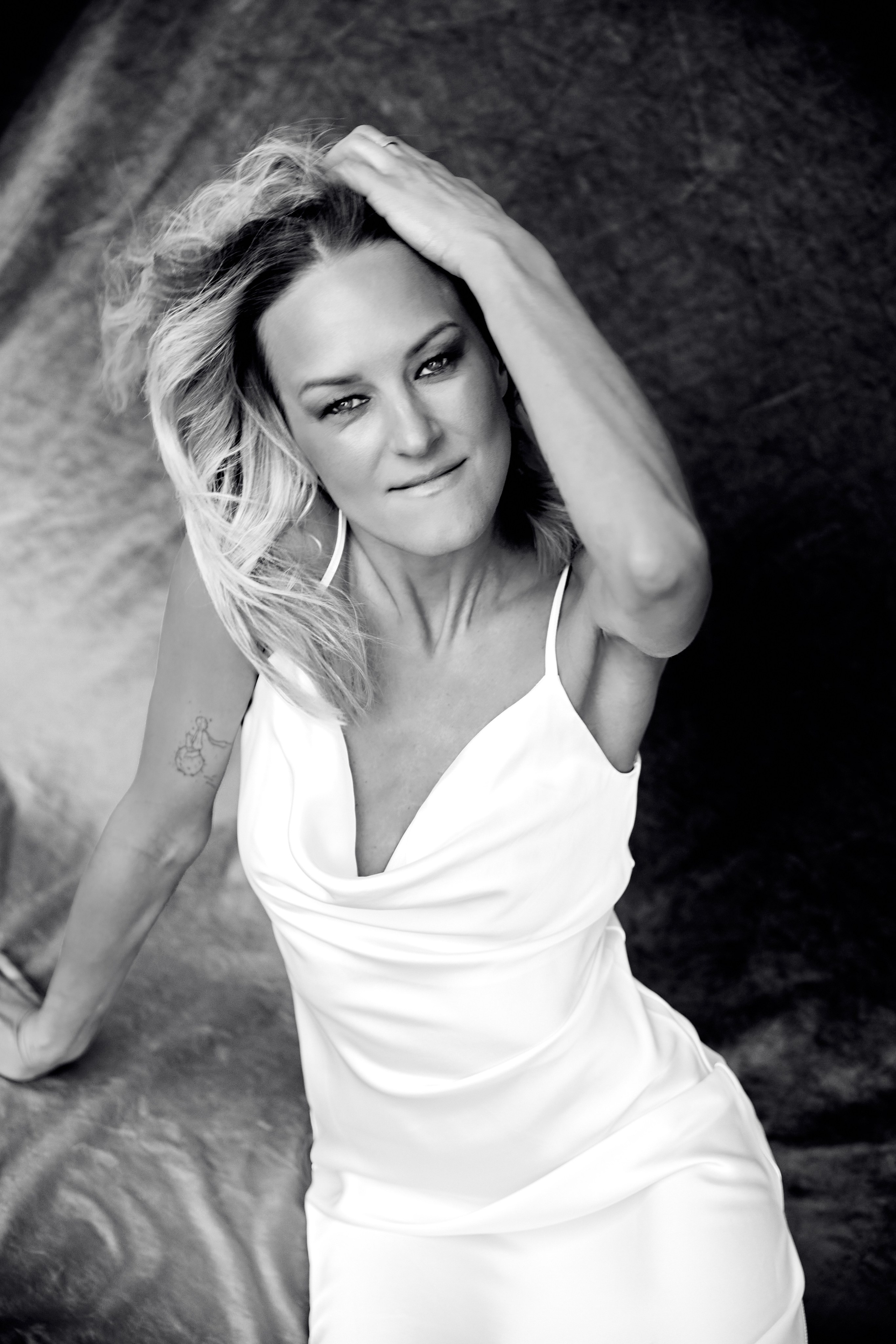 NATALY. Yulia Otroschenko