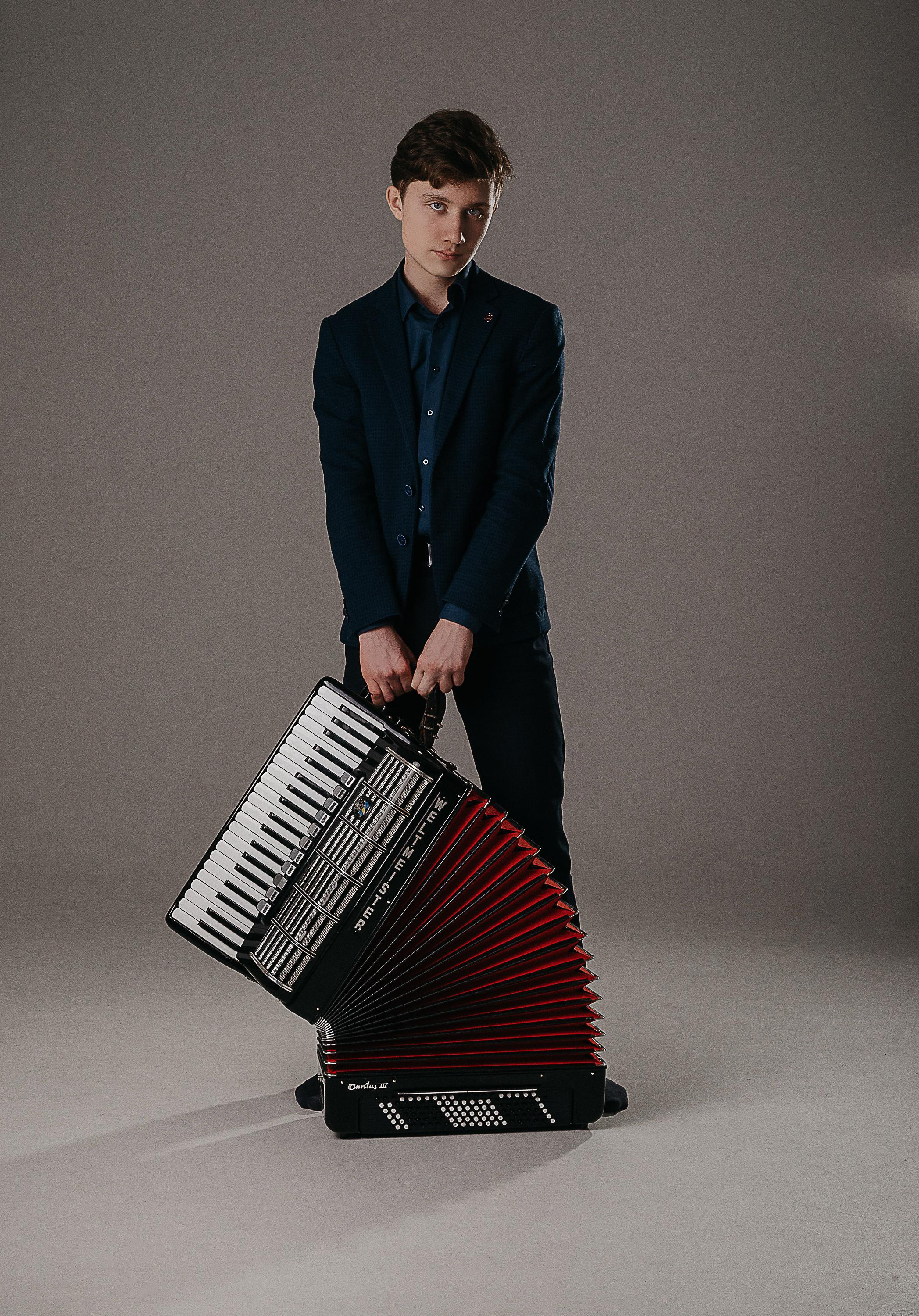 Съёмка в студии 5ЛОФТ. Свадебный фотограф Ижевск Петр Шишков