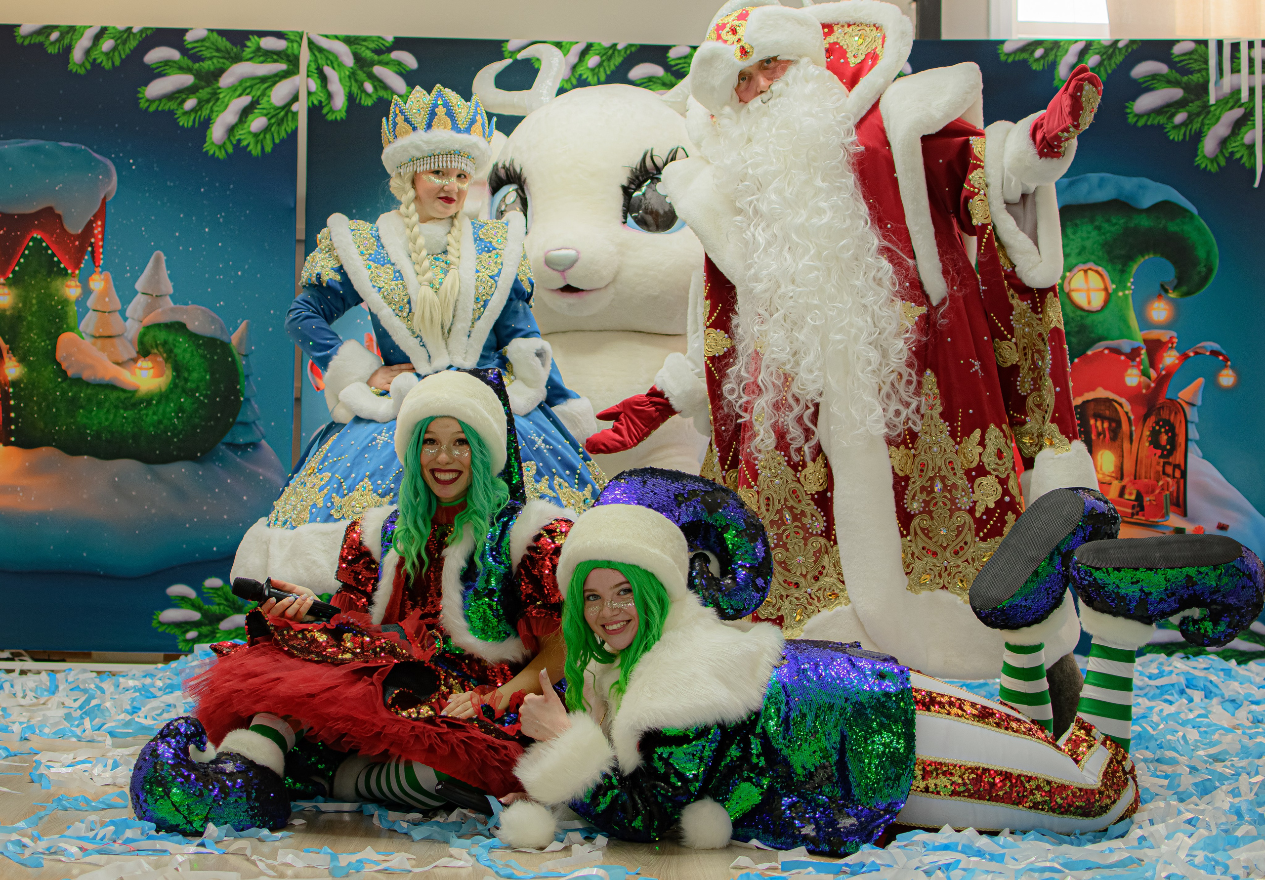 HAPPY NEW YEAR. Photokarish