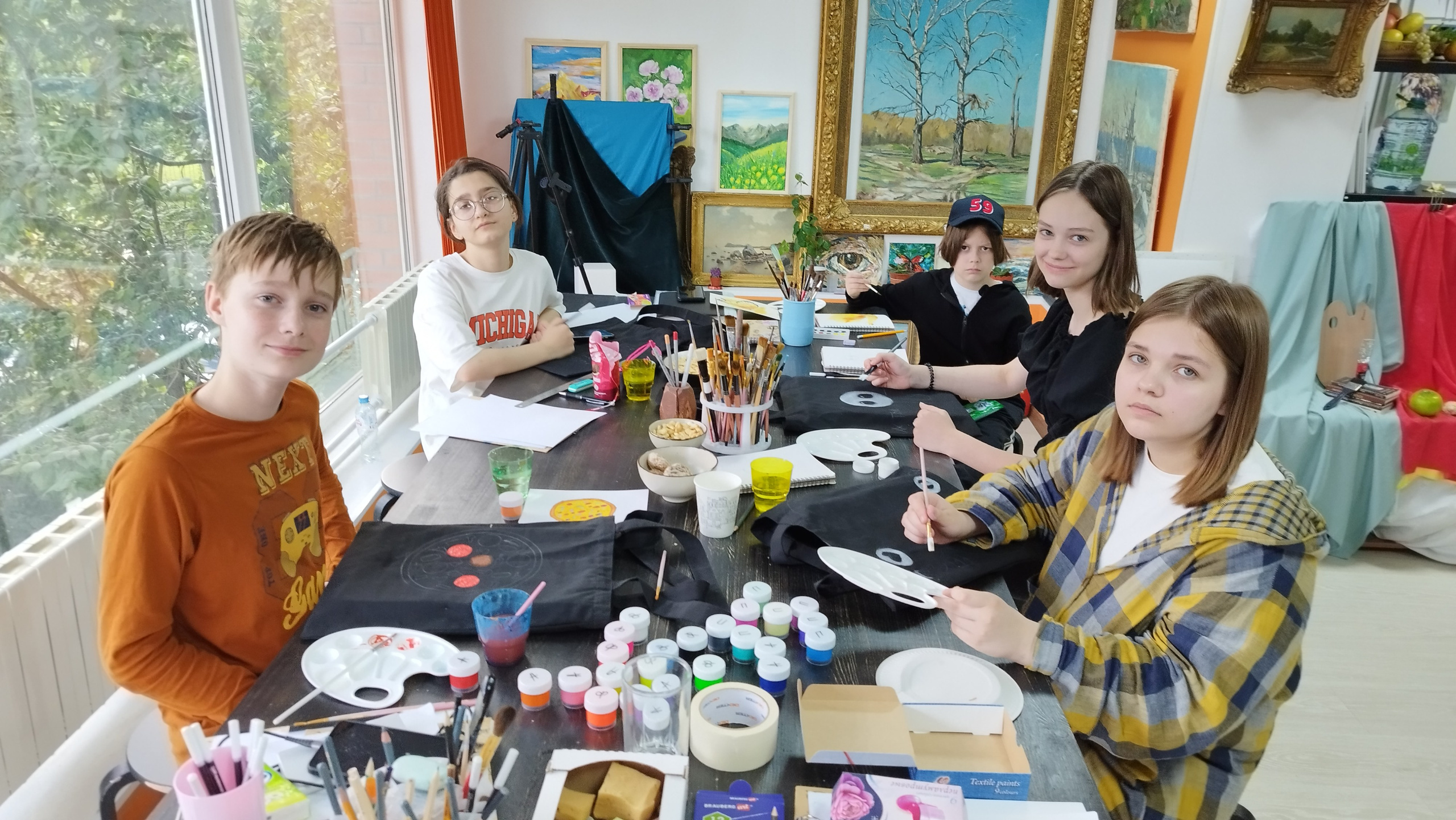 Приглашаем в арт-лагерь в Москве для детей!. Арт-вечеринки и мастер-классы в Москве для взрослых и детей