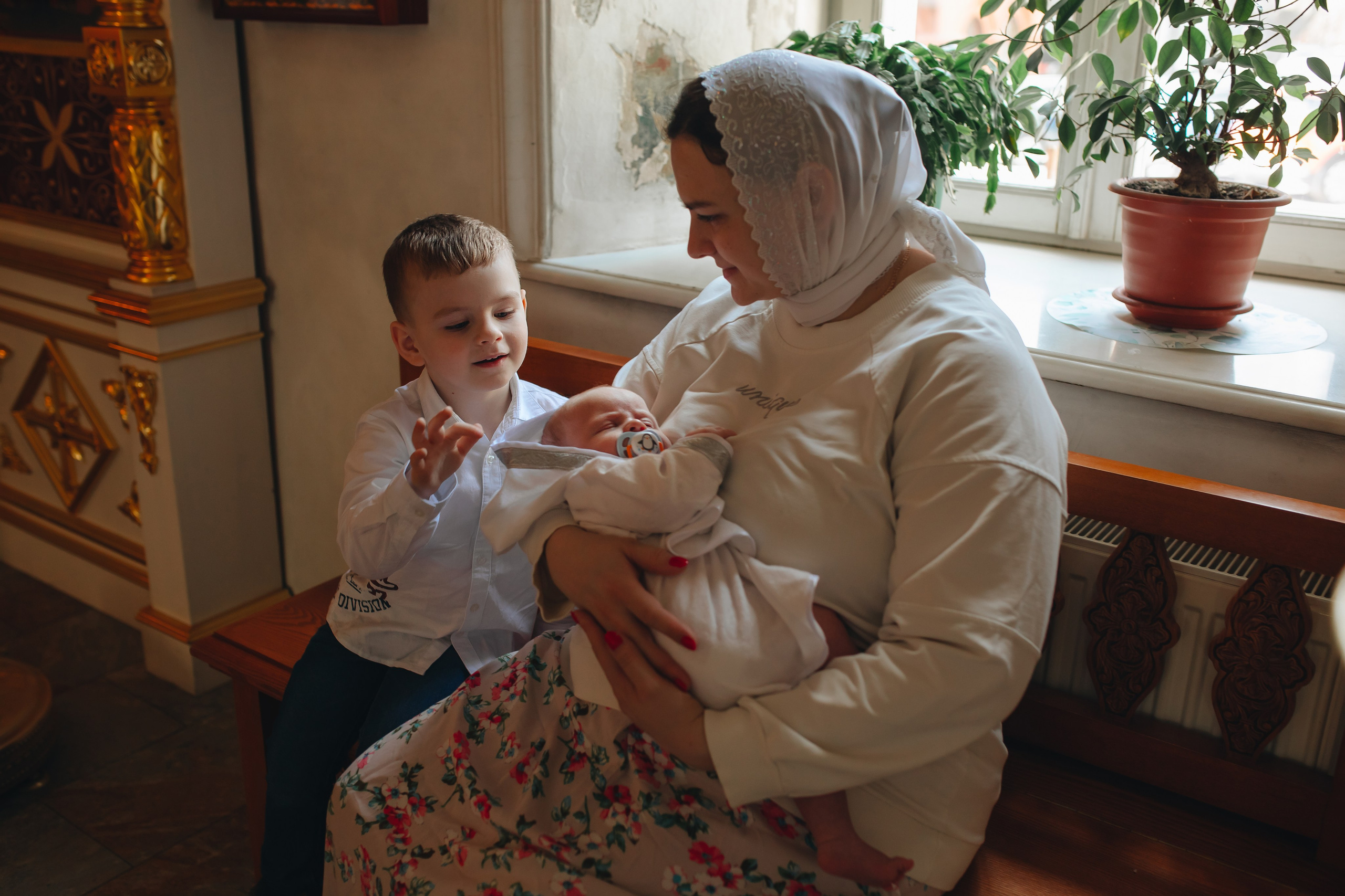 Крещение в светлом Храме. Семейный и детский фотограф в Москве Дорогова Екатерина