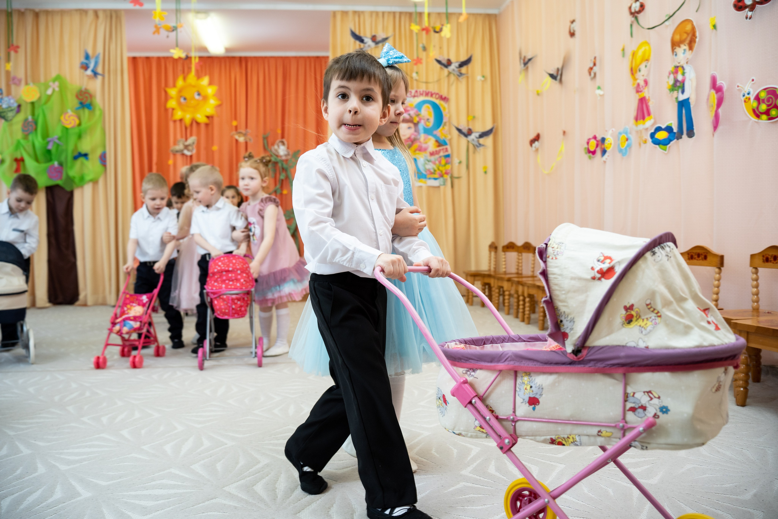 Утренник 8 Марта. Фотостудия «Стрекоза»