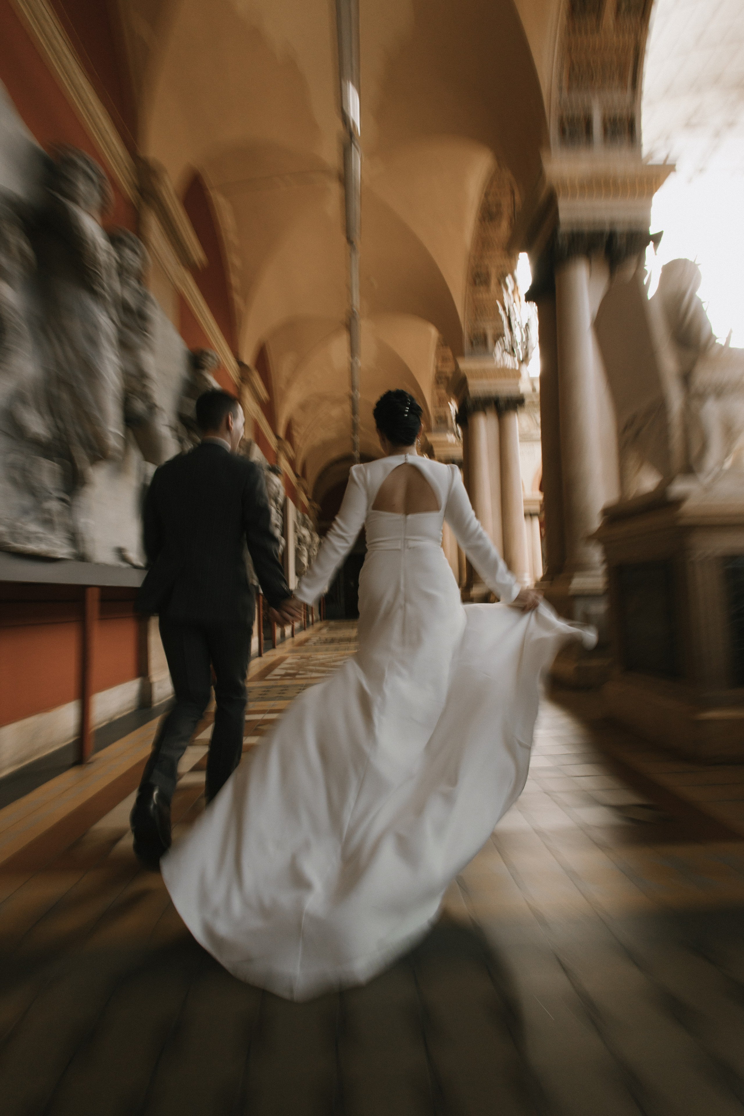 Ляпнул штампик меж листами…. Свадебный и семейный фотограф в Санкт-Петербурге и Москве