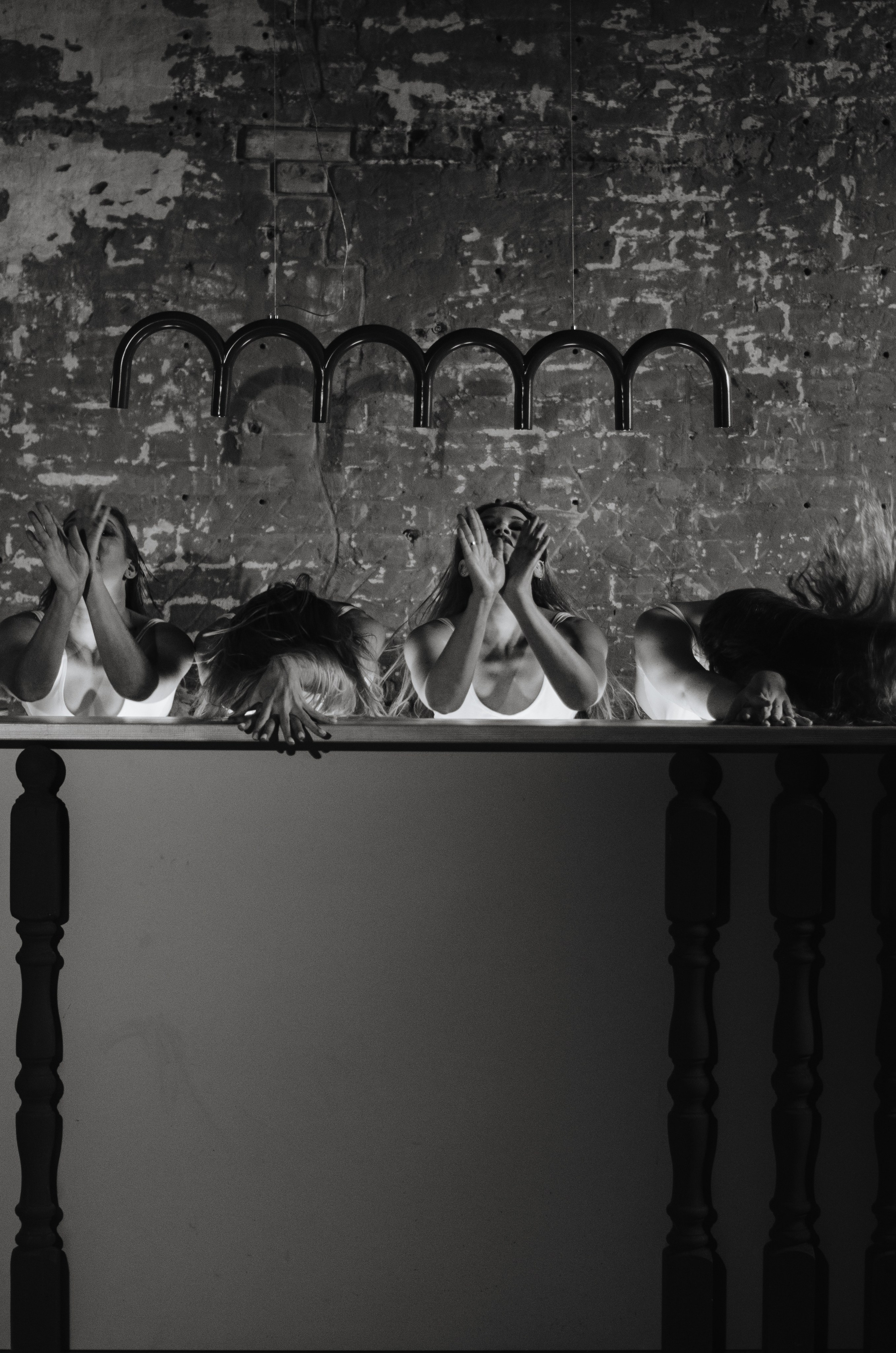 Фото-подглядки с видеосъемки танцевальной команды «Secret». Денисова Аля — фотограф для парных съемок и индивидуальных историй в Барнауле