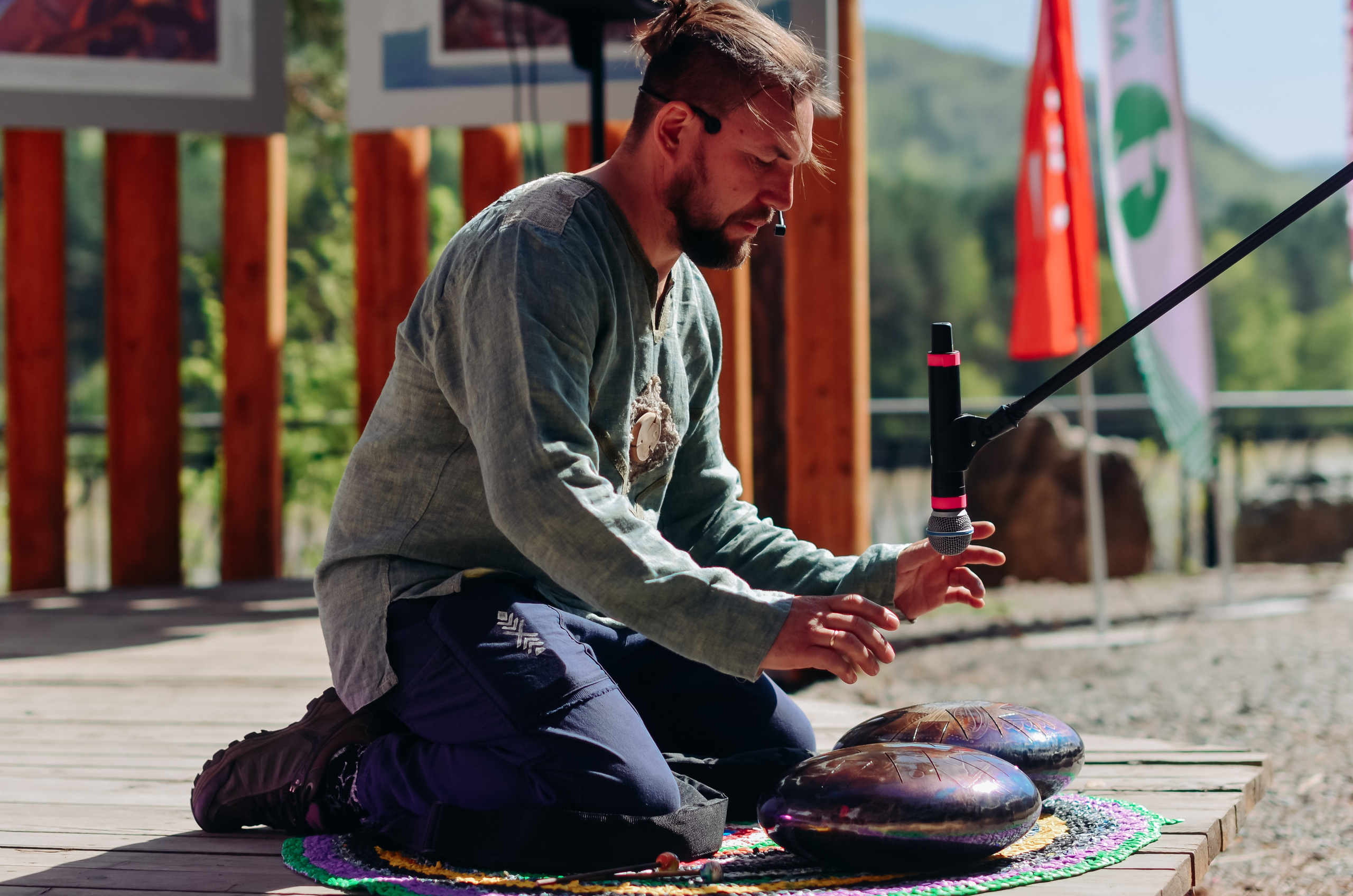 Фестиваль «Цветение Маральника на Алтае 2025». Фоторепортаж. Денисова Аля — фотограф для парных съемок и индивидуальных историй в Барнауле