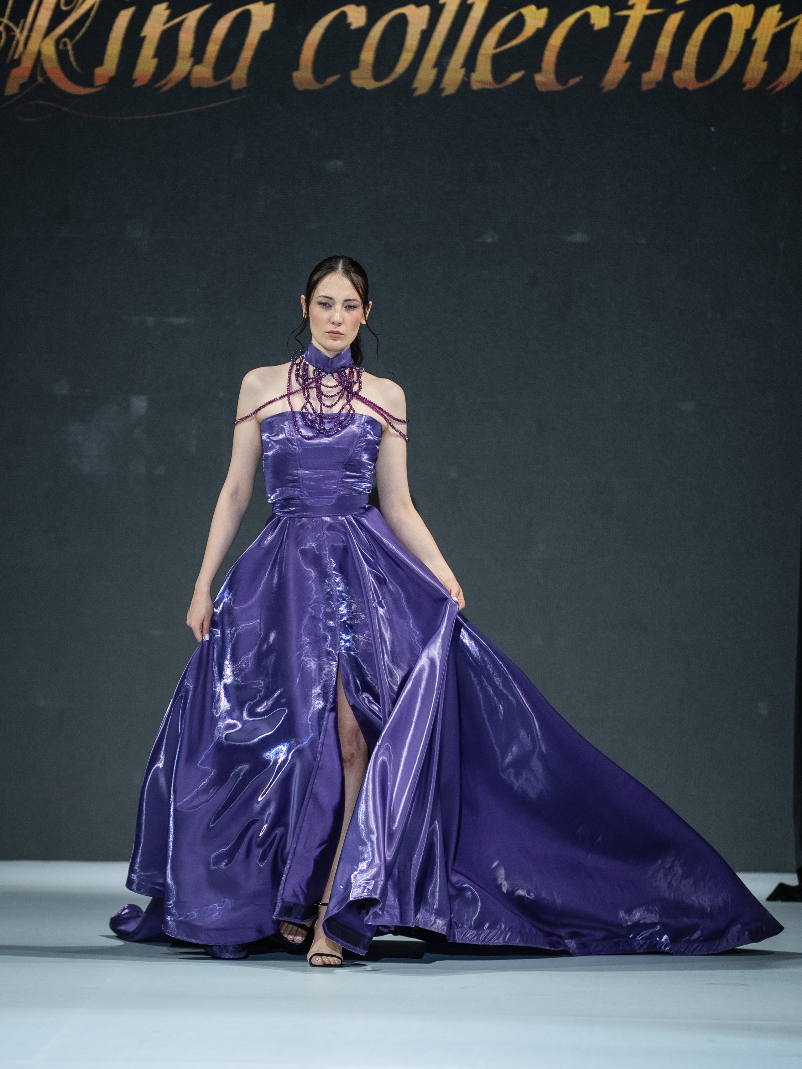 EURASIAN FASHION WEEK Rina Collection. Сайт Алматинского НЮ АРТ, будуар и фэшн фотографа Дениса Карпенко