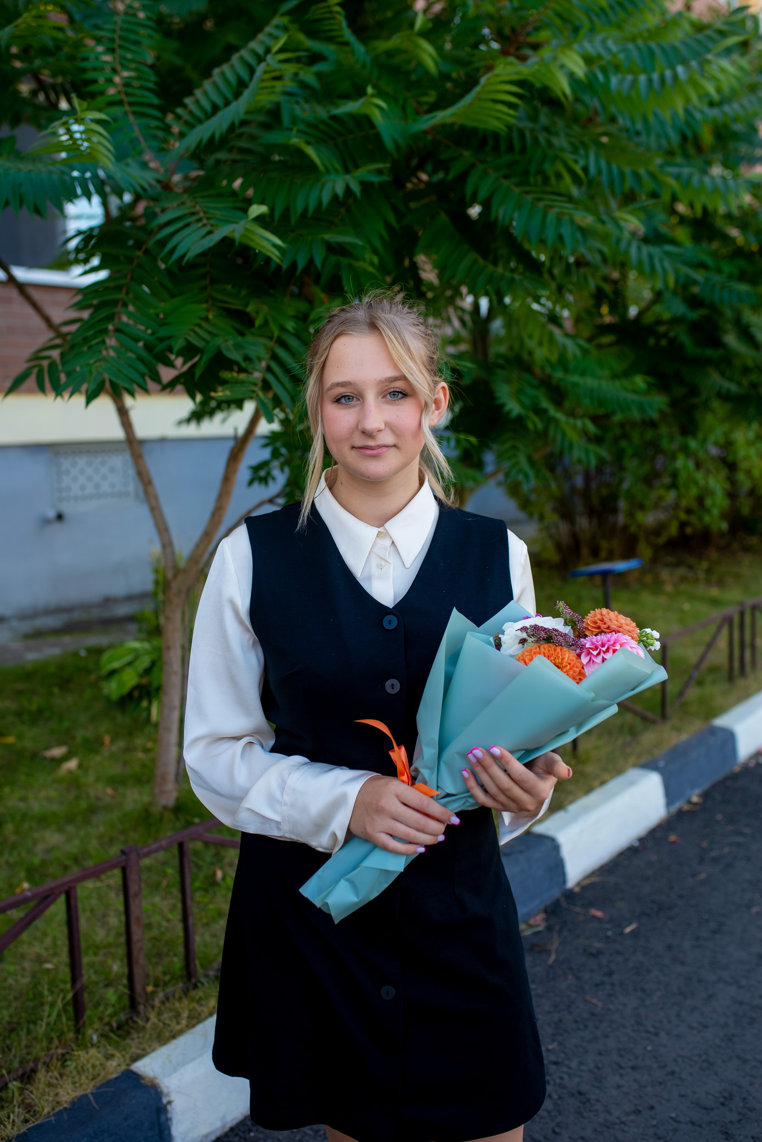 Школа 72. Женский фотограф Крещение Венчание Москва Брянск