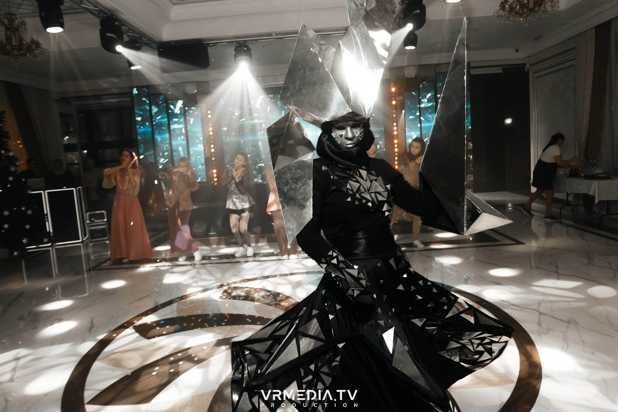 Новогодний вечер в ресторане «Лазурный Берег»