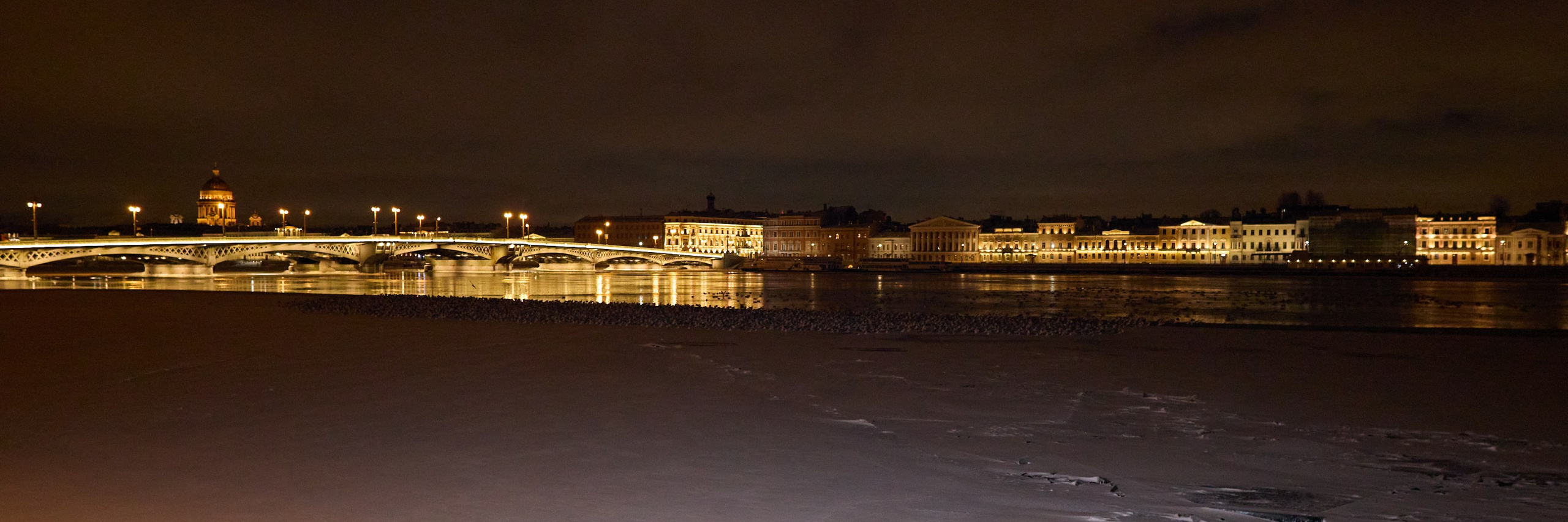 Рождество въ Санктъ-Петербургѣ. Фотографъ Сергѣевъ. Поймать мгновеніе