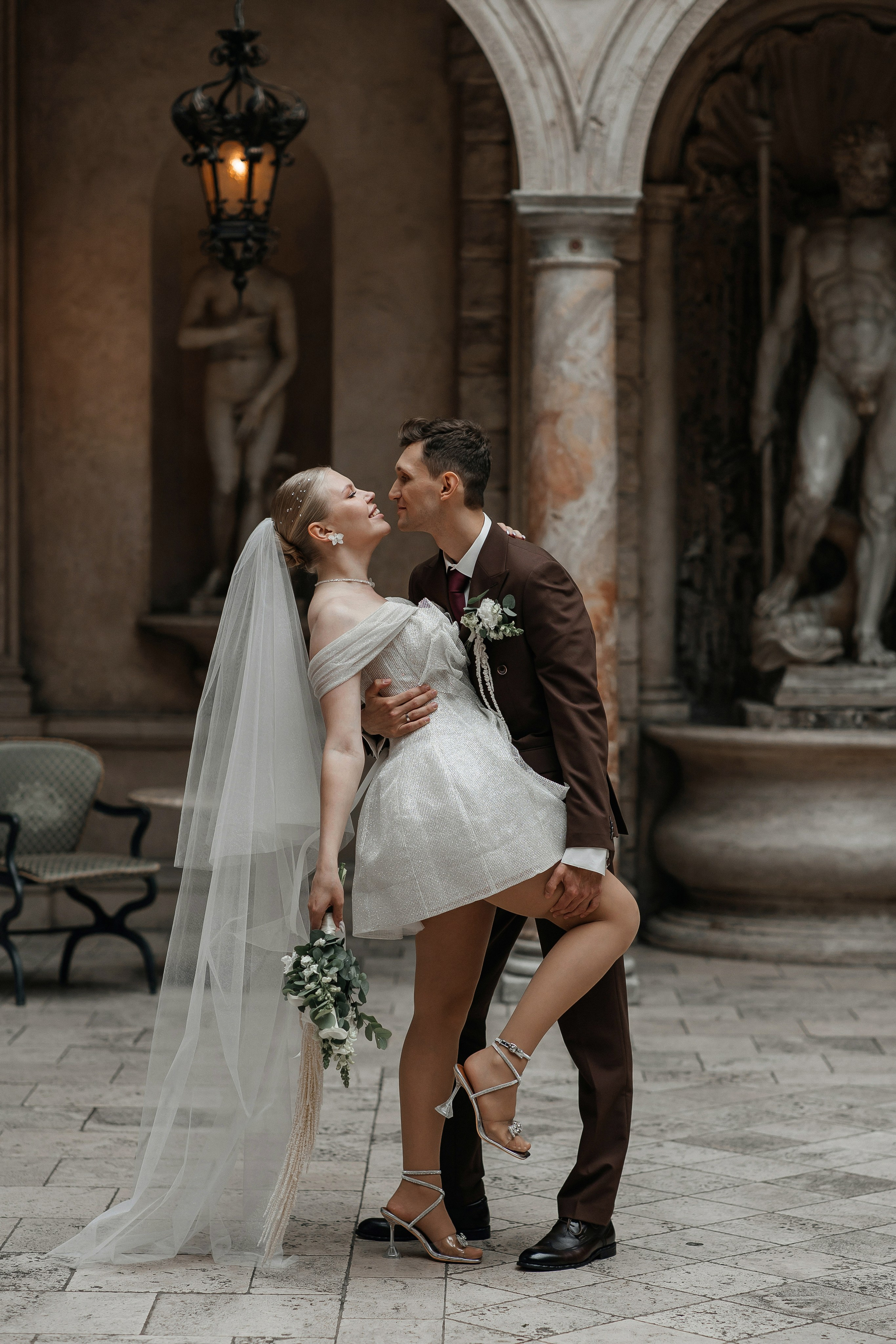 Свадебная фотосессия в ресторане Турандот