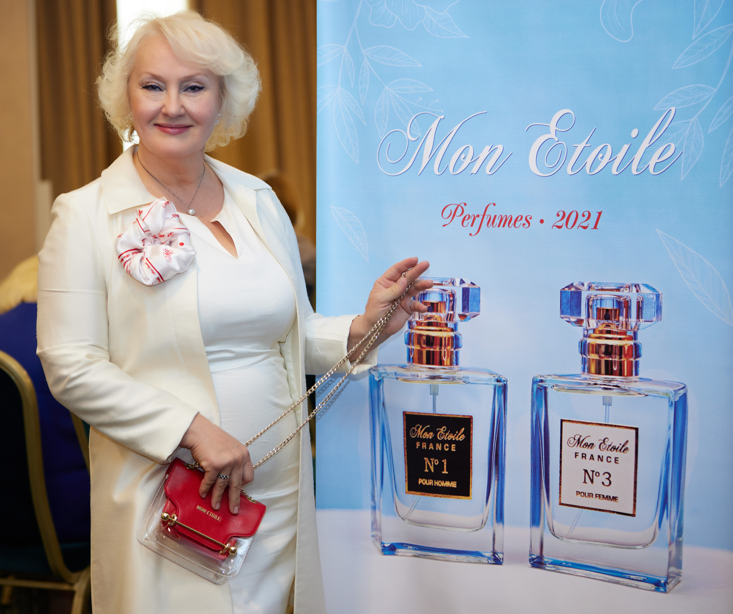 Mon Etoil презентация парфюма в Твери. Фото & Видео Лина Доронкина