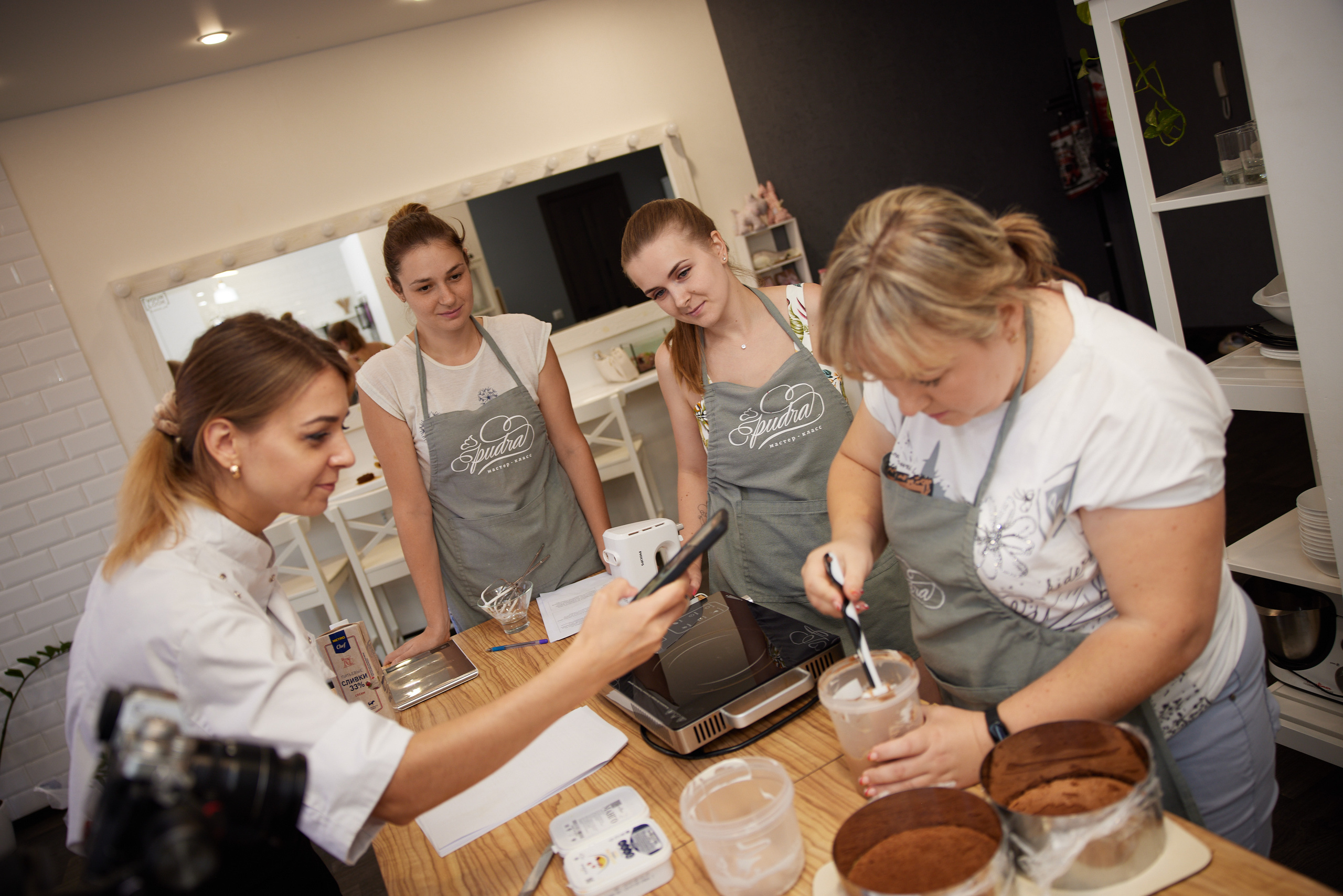 Мастеркласс по массовым тортам. Фото & Видео Лина Доронкина