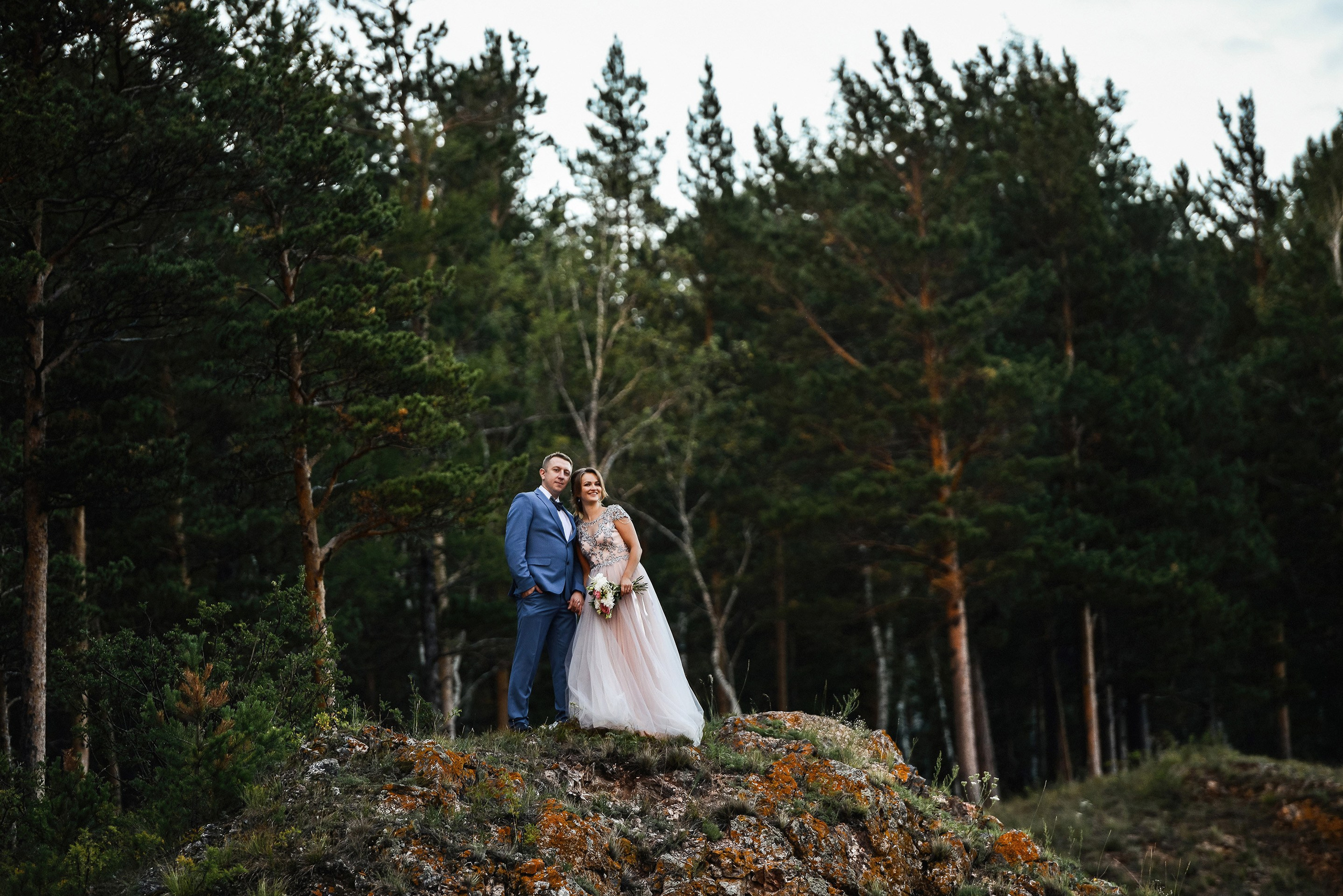 💐 Радик и Яна — душевная загородная свадьба в Villatic | Теплые фото под Красноярском. 📸 Свадебный и семейный фотограф в Красноярске Тихомиров Евгений | 17 лет опыта | 800+ свадеб