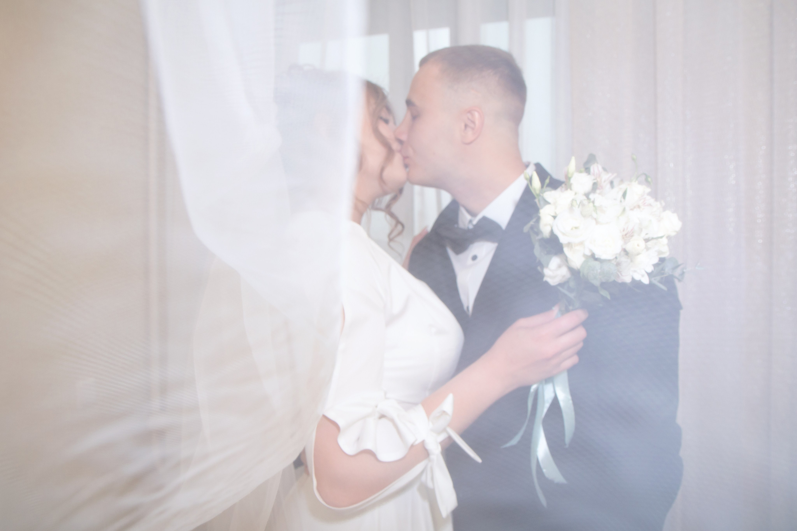 Свадебная фотосессия. Шелехов. Фотограф в Шелехове, лучшие выпускные альбомы в Шелехове