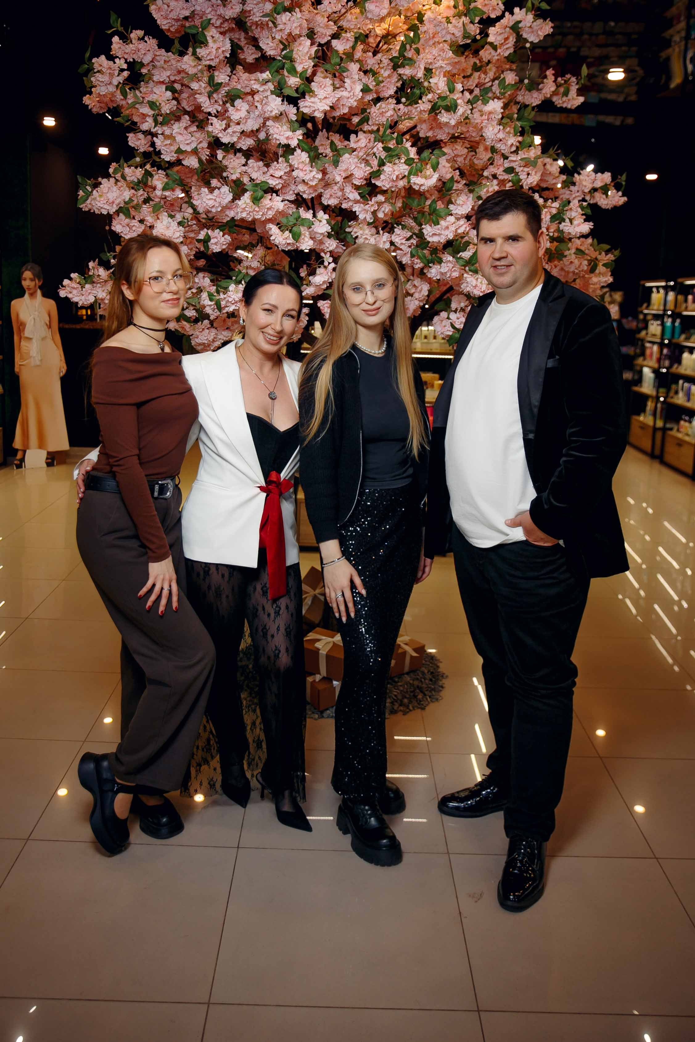 День Рождения магазина «Улитка». Ваш репортажный фотограф Артемий Антонов