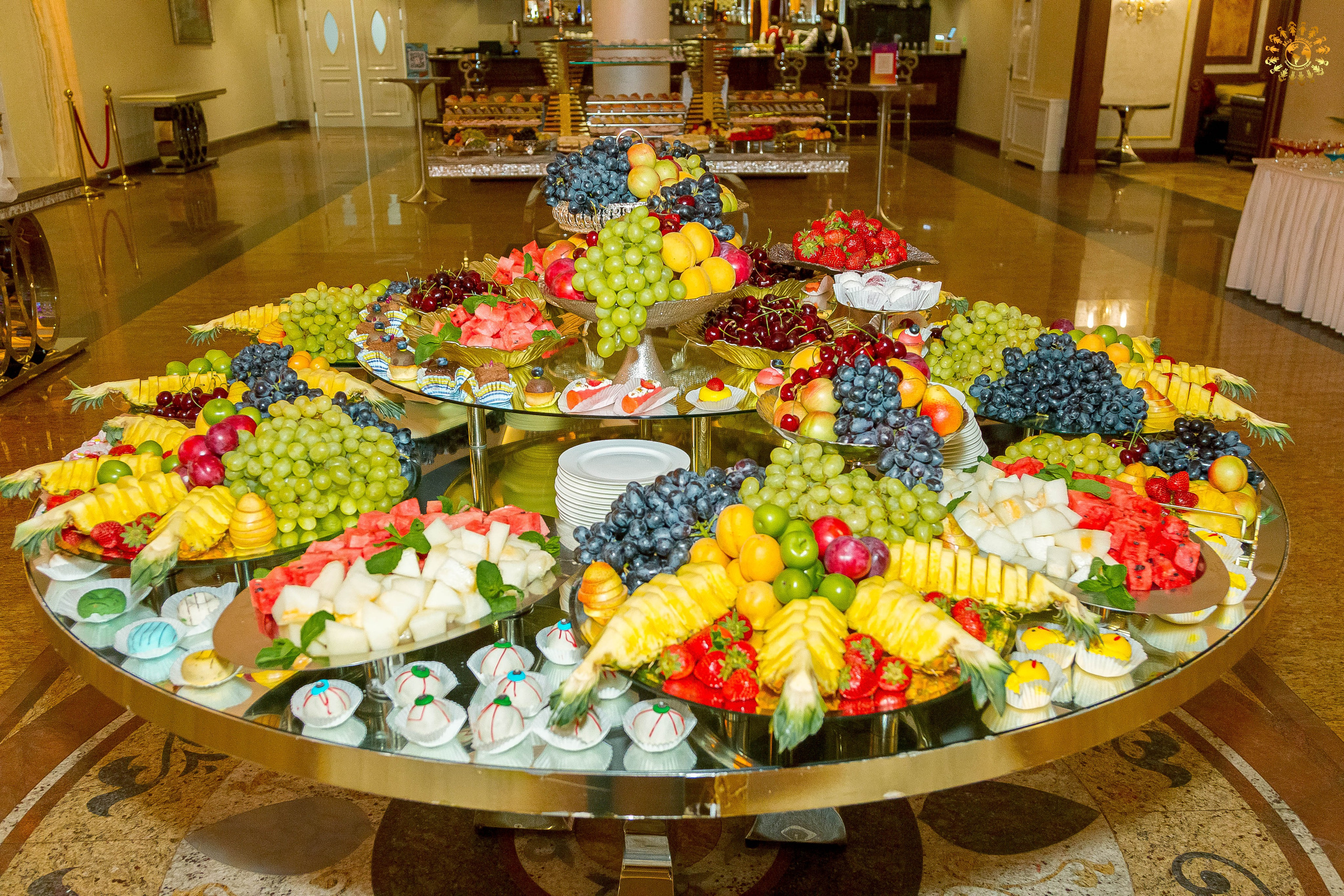 Выпускной 2023 (11-е классы) Triumph City Hall Москва. Репортажная съемка в Москве и области. Анималистика