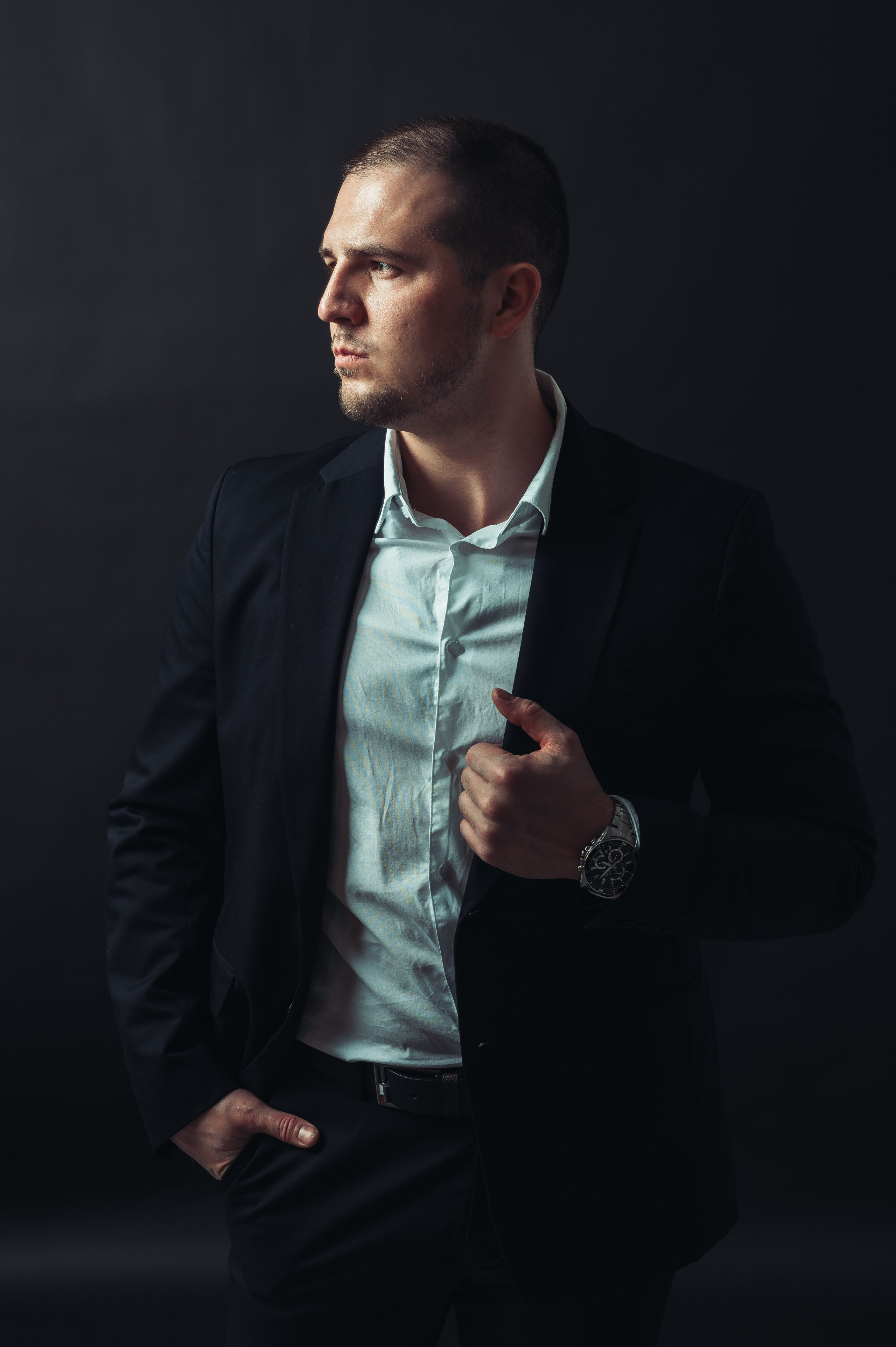 Никита Пустовалов — портретная съёмка. Иван Кубик — фотограф и видеограф