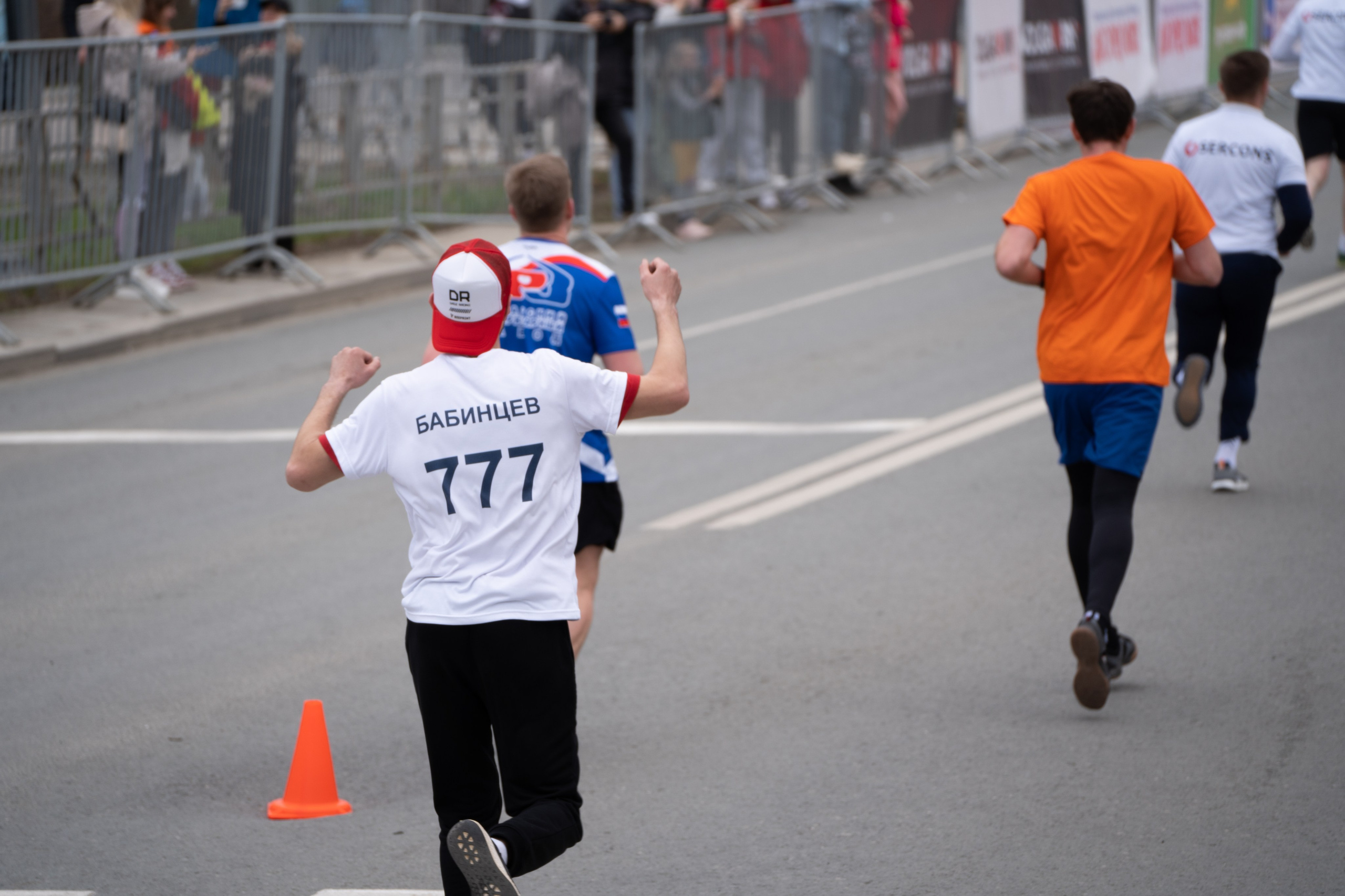 Самарский Космический Полумарафон 2024. Фотограф в Самаре Иван Булатов