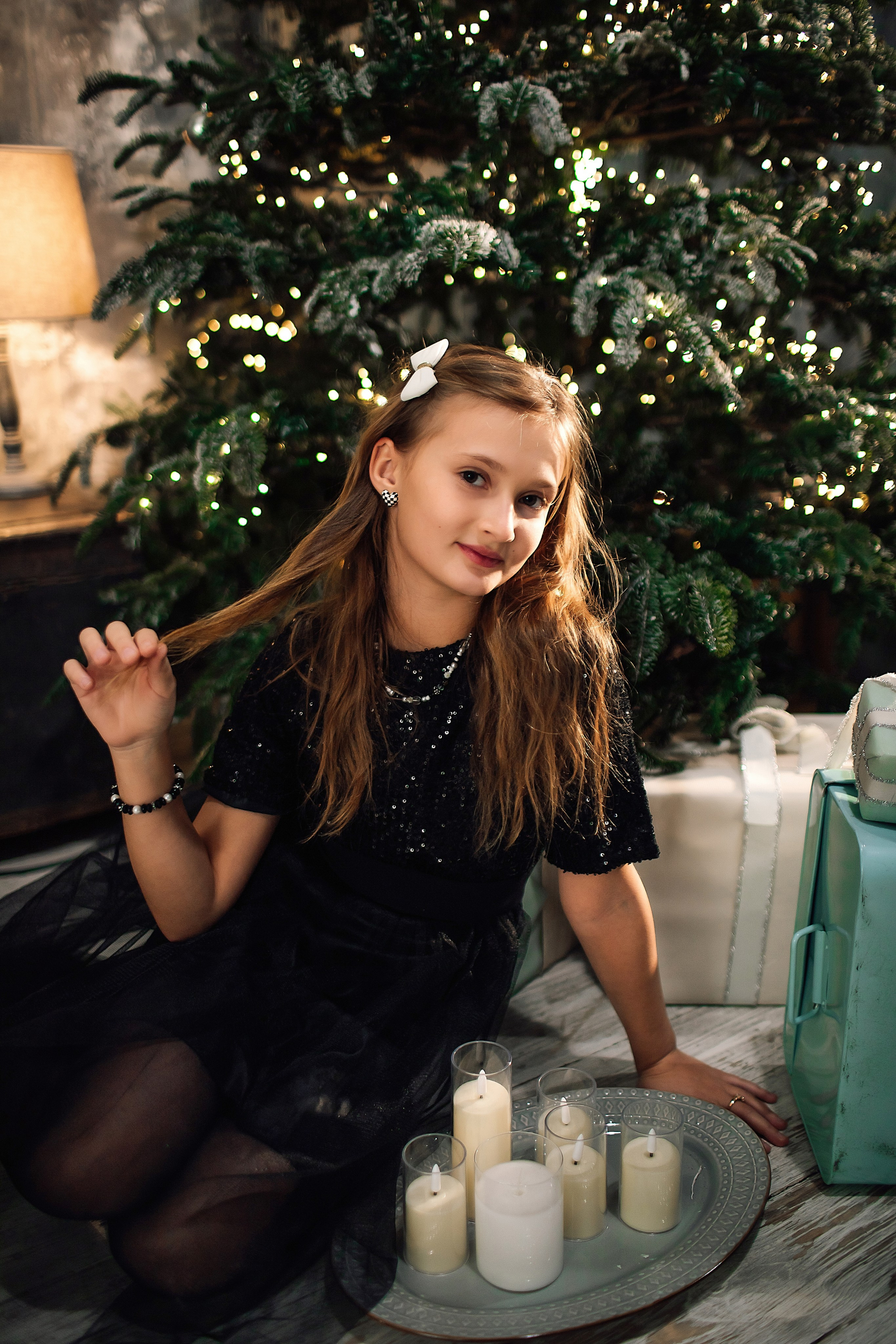 Новогодняя фотосессия женская семейная индивидуальная в студии. Ваш фотограф в Москве — Зернова Лидия