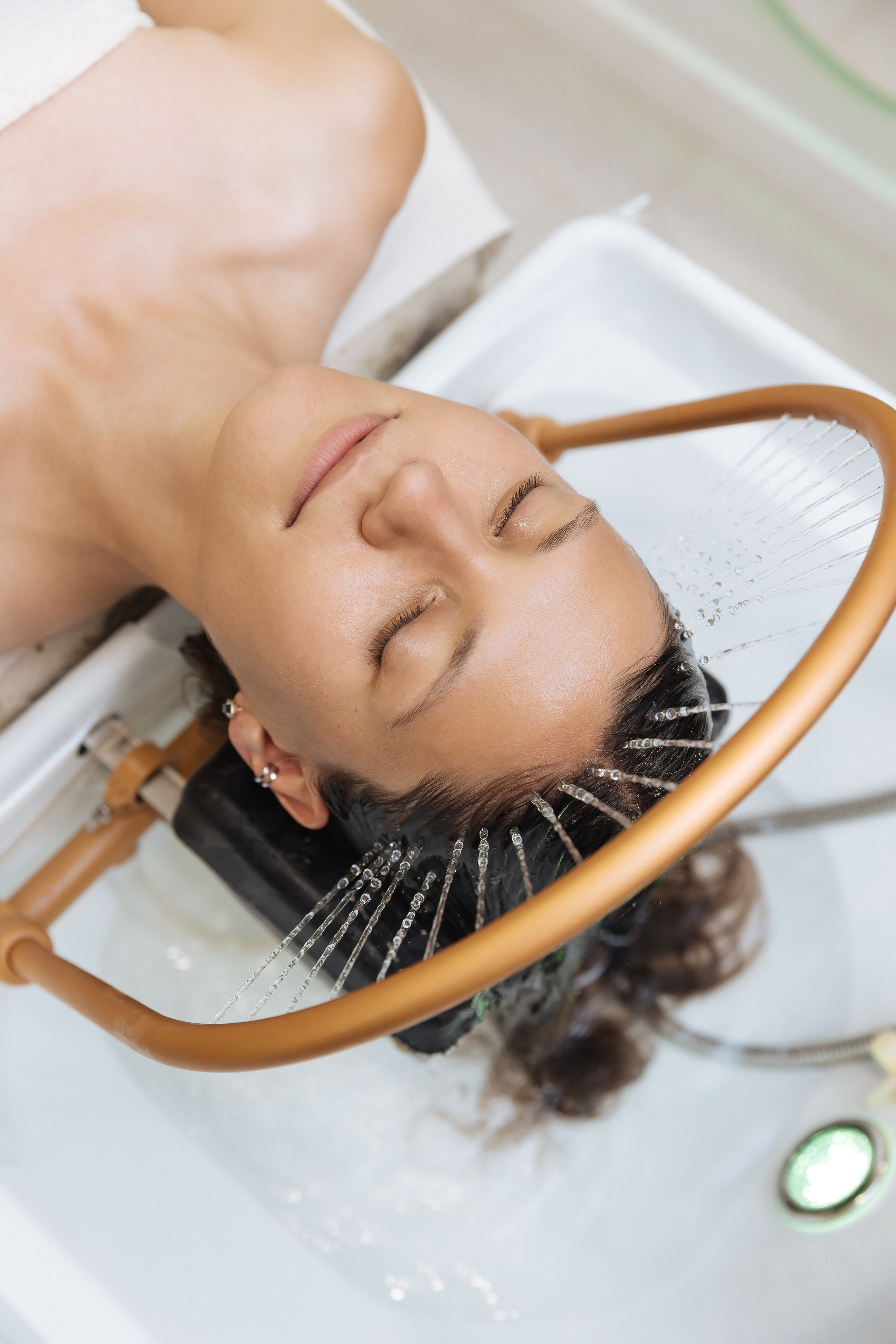 Код Красоты 〡 массаж • косметология. Мозжерина Ирина — Свадебный и семейный фотограф в Екатеринбурге