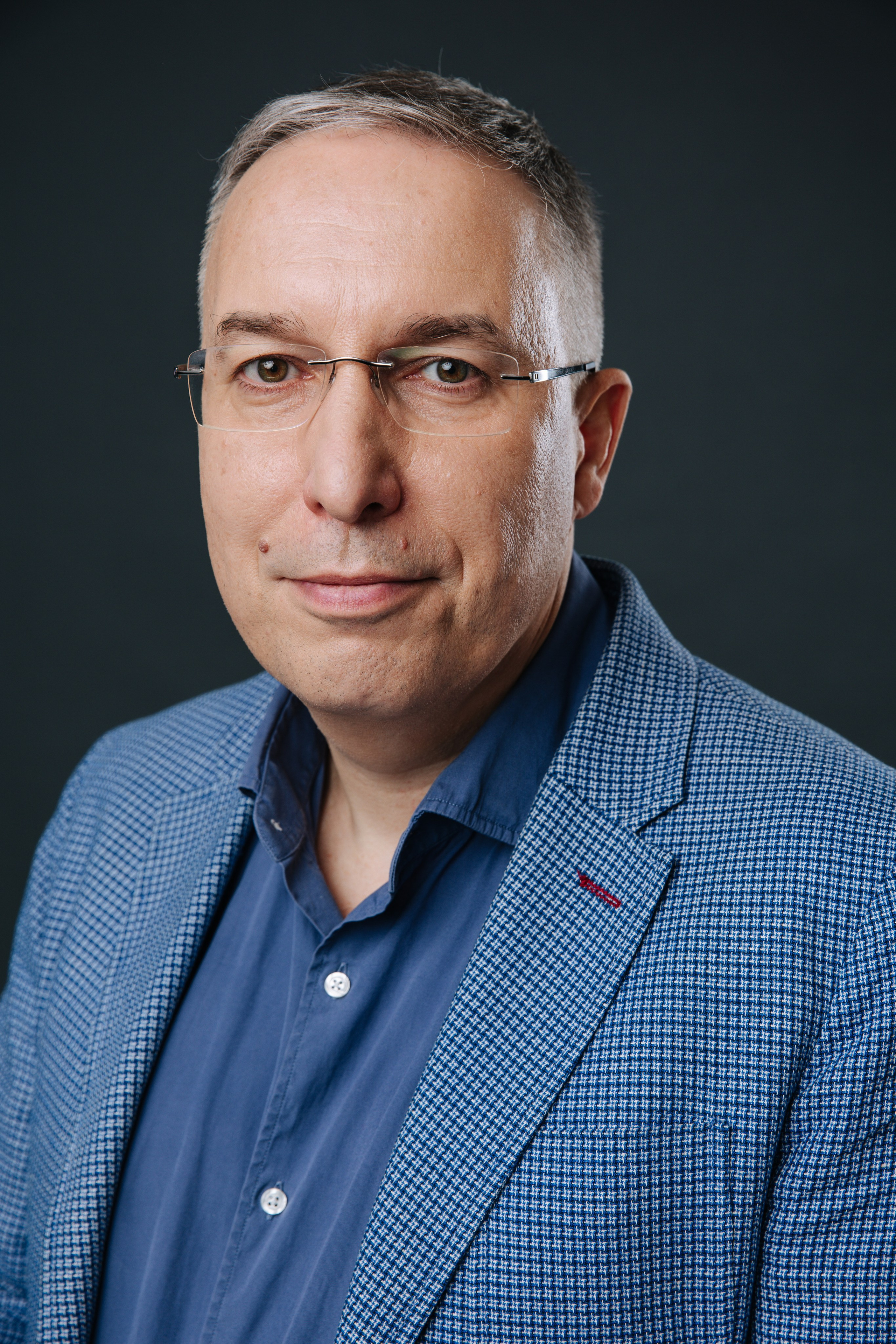 Компания «Актив». Фото команды. Бизнес-фотограф в Москве — Виталий Агабабян