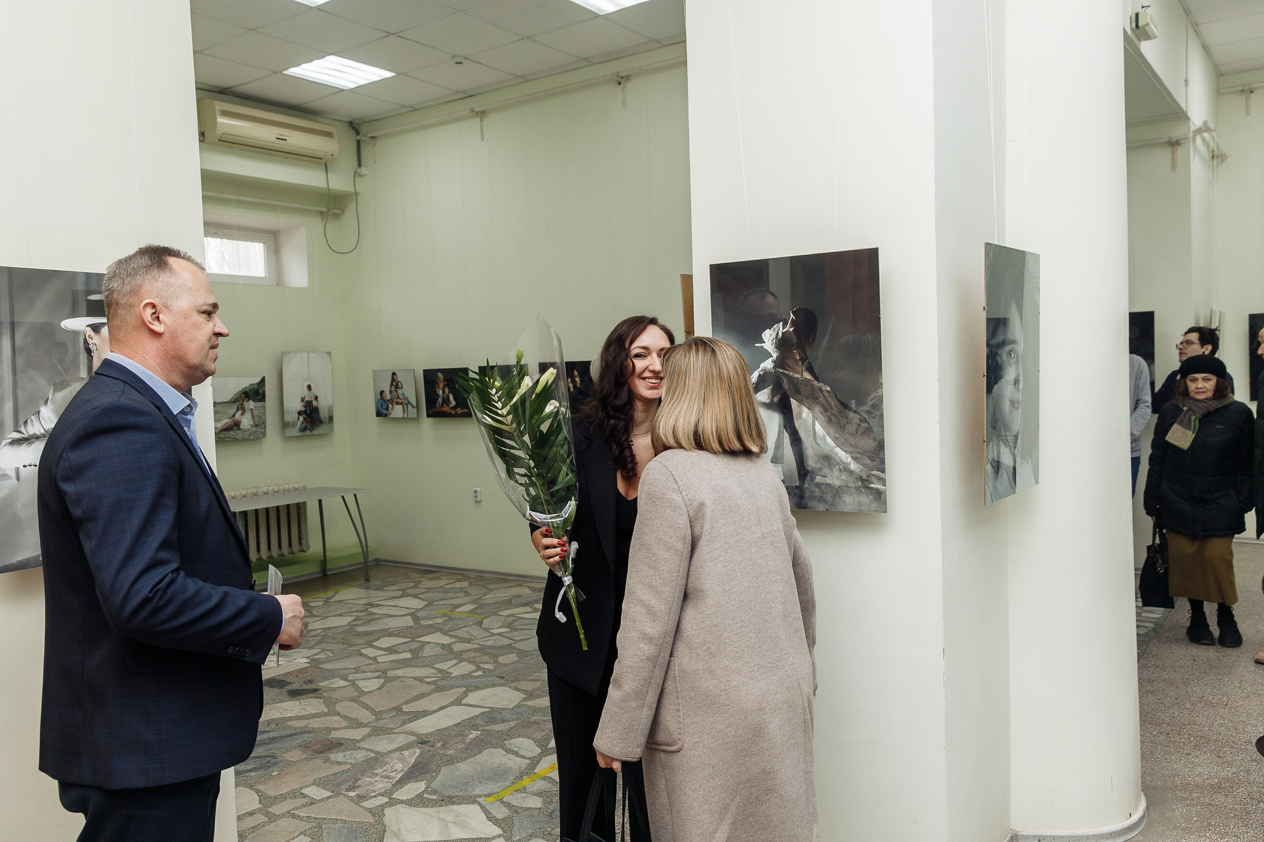 ОТКРЫТИЕ ВЫСТАВКИ. Семейный фотограф в Волгодонске Анастасия Шипилова