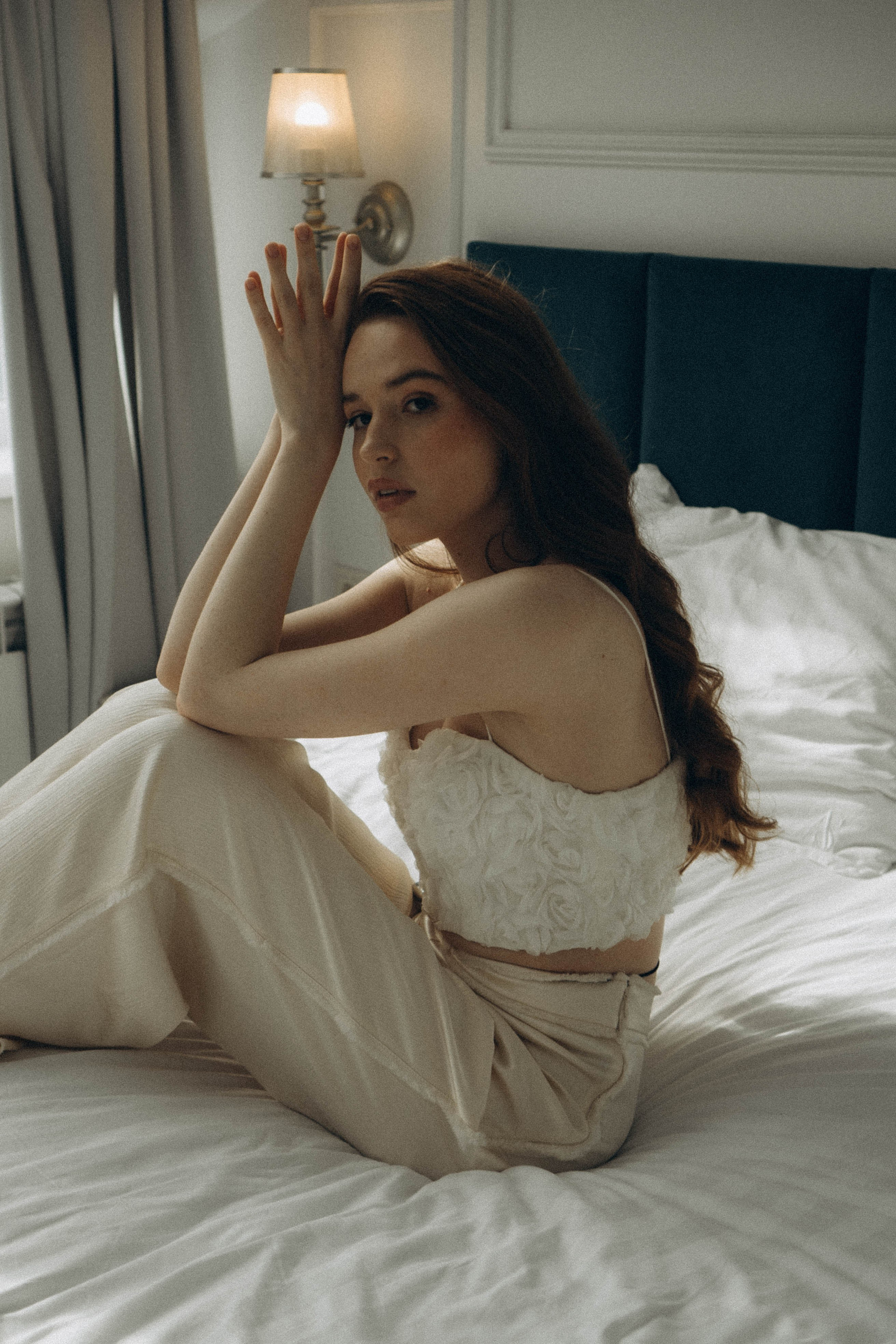 СВАДЕБНАЯ СЬЕМКА В ОТЕЛЕ. СБОРЫ ЖЕНИХА И НЕВЕСТЫ И ТАКЖЕ ТОР И ПОДГОТОВКА К ПРОГУЛКЕ. Профессиональный фотограф, Санкт-Петербург — Виктория Богомолова