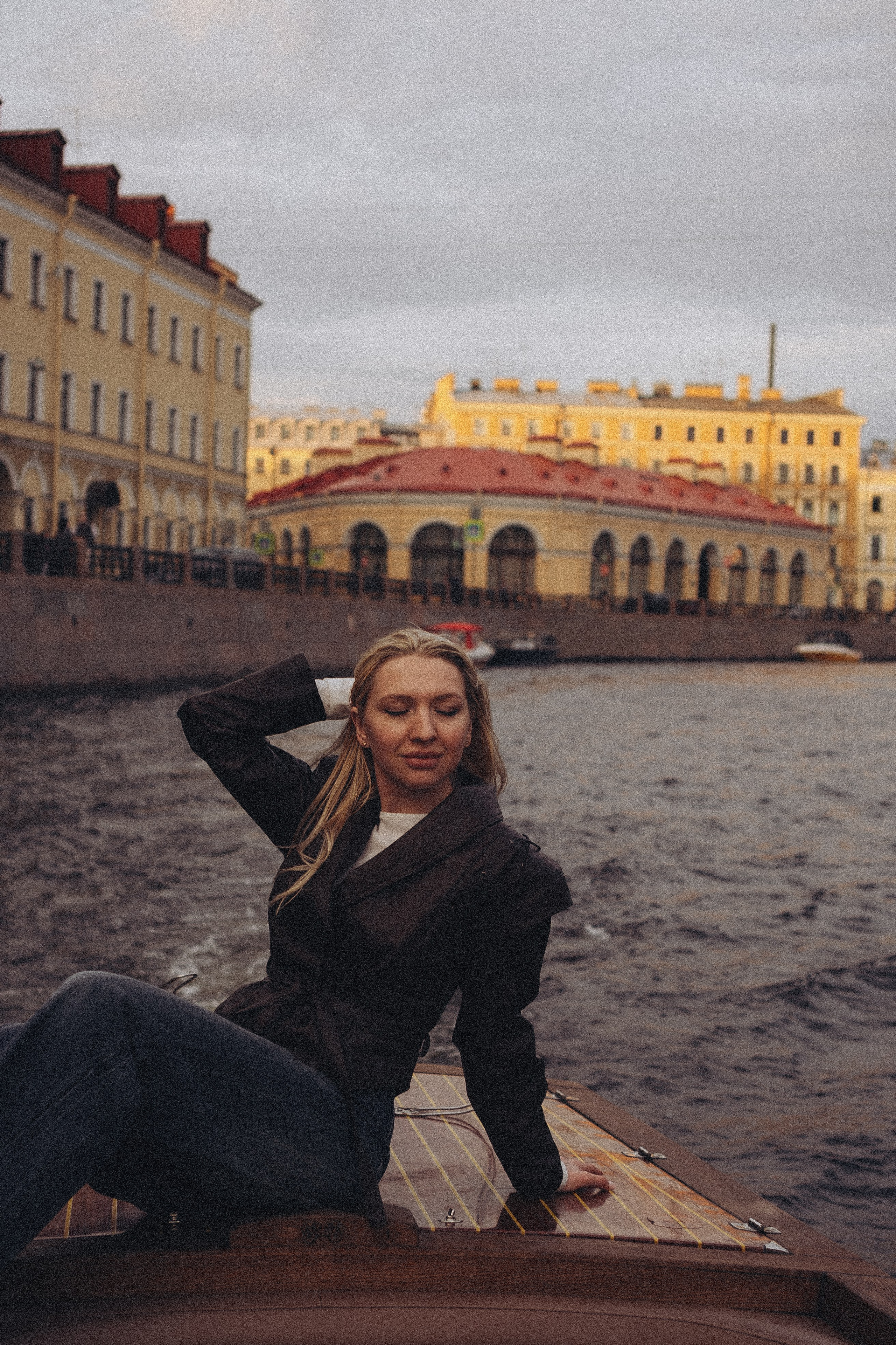 ДЕВУШКИ НА КАТЕРЕ. Профессиональный фотограф, Санкт-Петербург — Виктория Богомолова