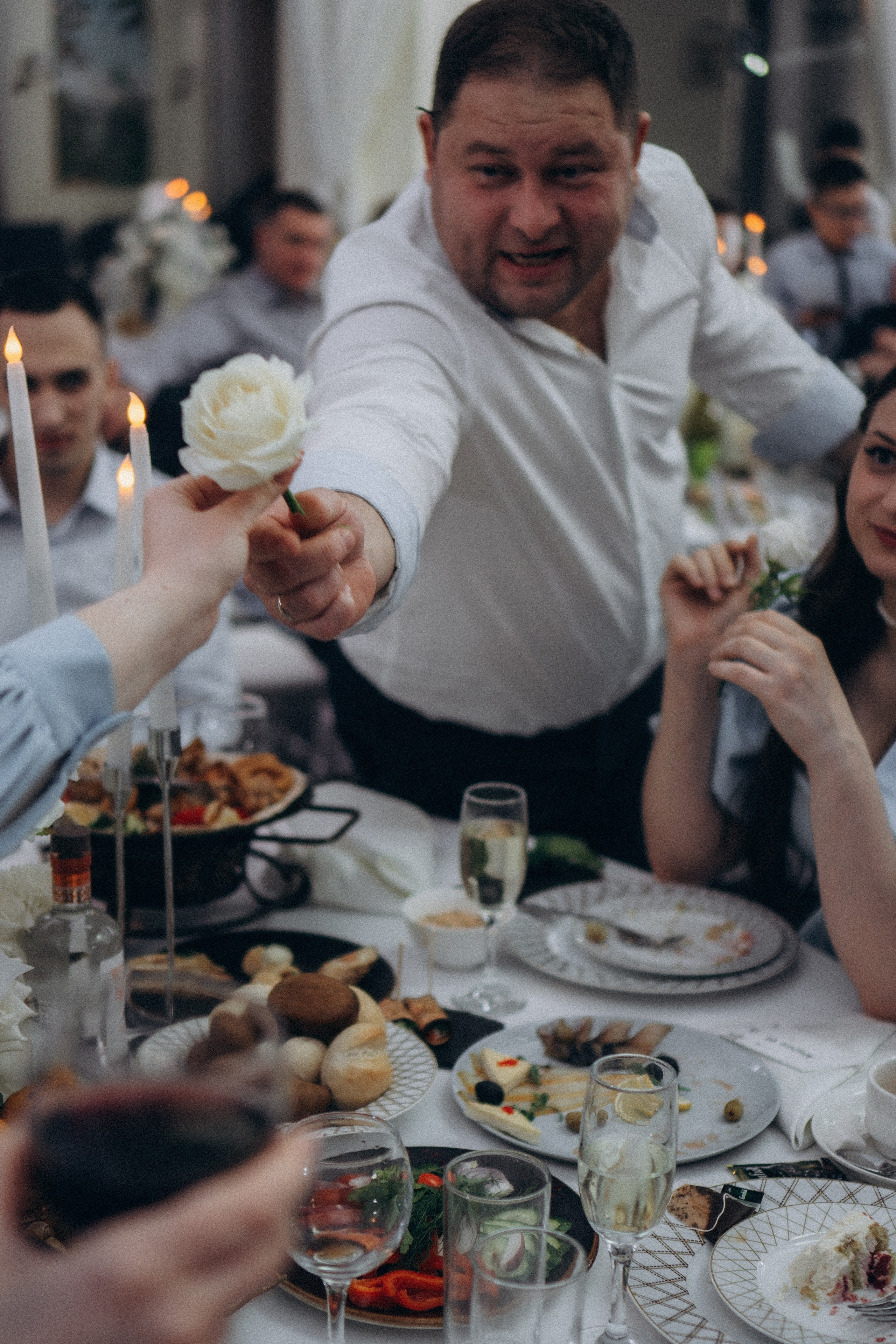СВАДЕБНАЯ СЬЕМКА СБОРОВ В ОТЕЛЕ И ВЫЕЗД НА ЦЕРЕМОНИЮ (СНЯТО В СИБИРЕ В НИЖНЕВАРТОВСКЕ). Профессиональный фотограф, Санкт-Петербург — Виктория Богомолова