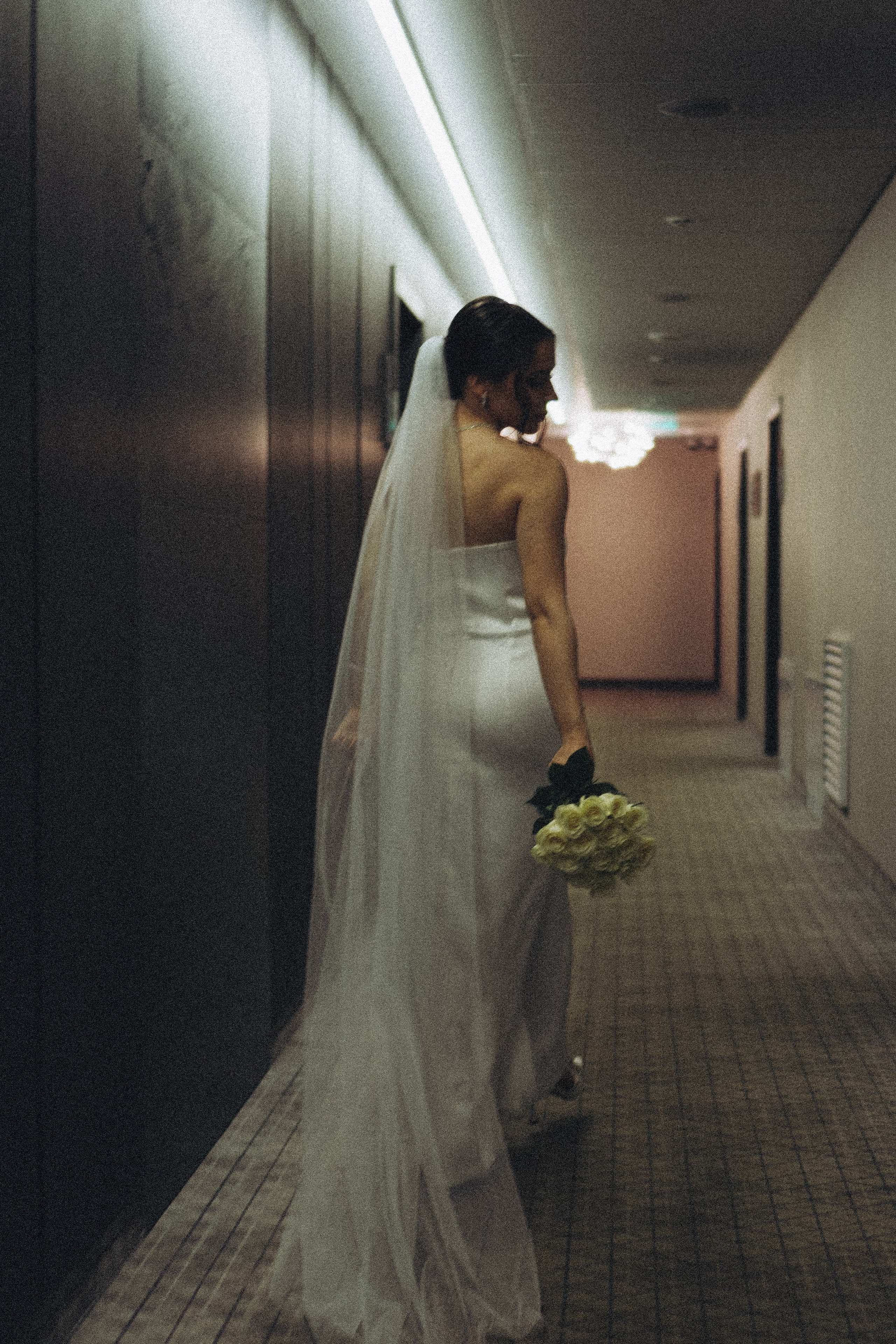 СВАДЕБНАЯ СЬЕМКА СБОРОВ ЖЕНИХА И НЕВЕСТЫ В ОТЕЛЕ И ТАКЖЕ ФОТОСЕССИИЯ В ОТЕЛЕЕ МЕГАПОЛИС БРЯНСК. Профессиональный фотограф, Санкт-Петербург — Виктория Богомолова