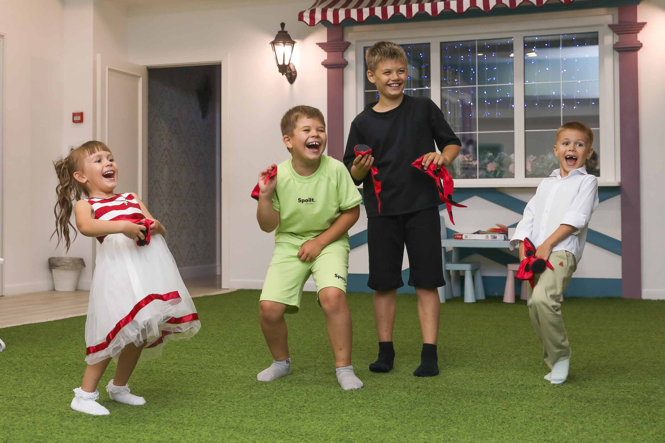 ДЕТСКИЕ МЕРОПРИЯТИЯ. Photographer Viktoriya Markushina «My world throug»