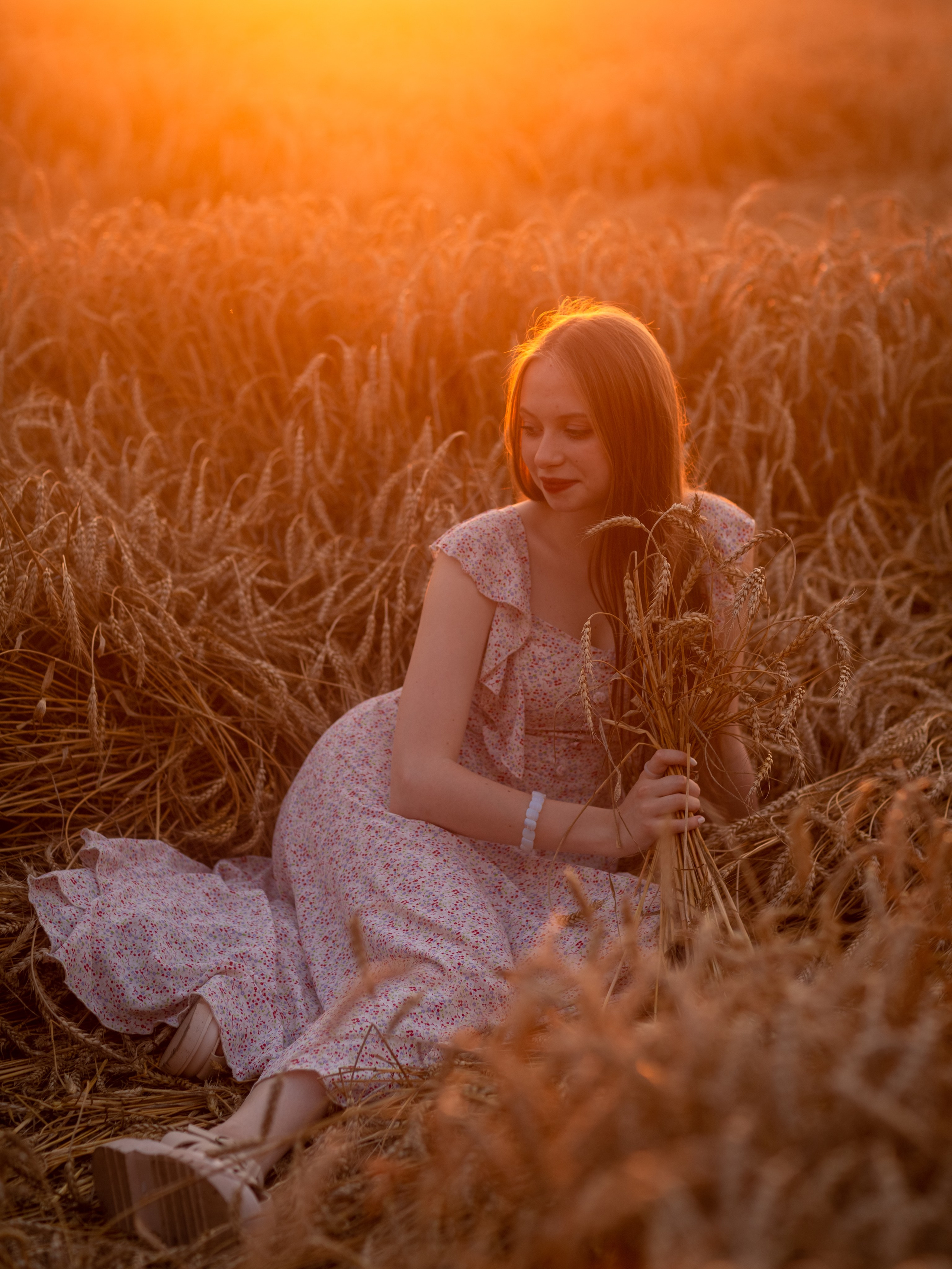 Закат в пшеничном поле. Фотограф в Приморско-Ахтарске Марьяна Чопко