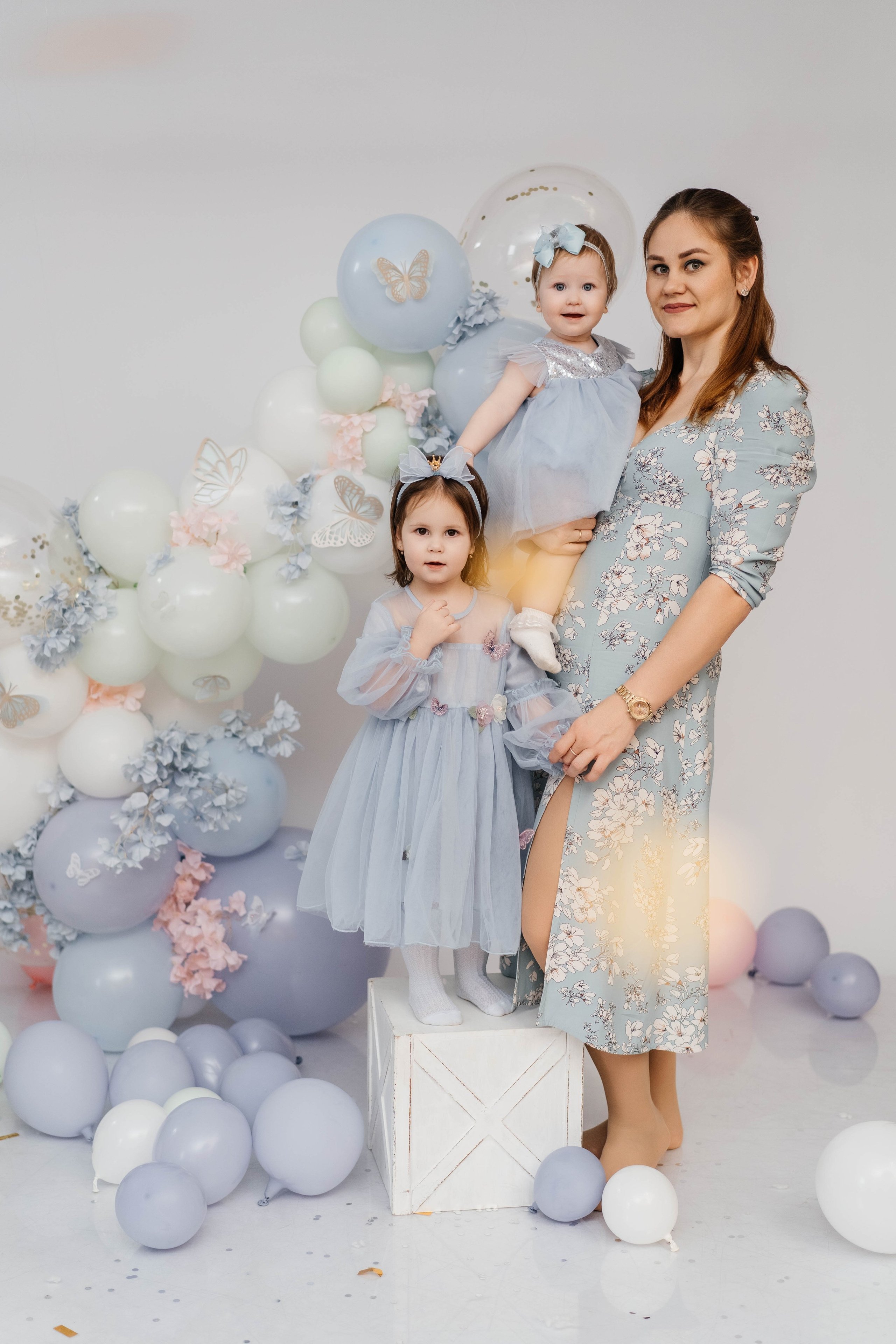 Годовасики. Лана Абрамян-Фотограф новорожденных и беременных в Новороссийске Анапе