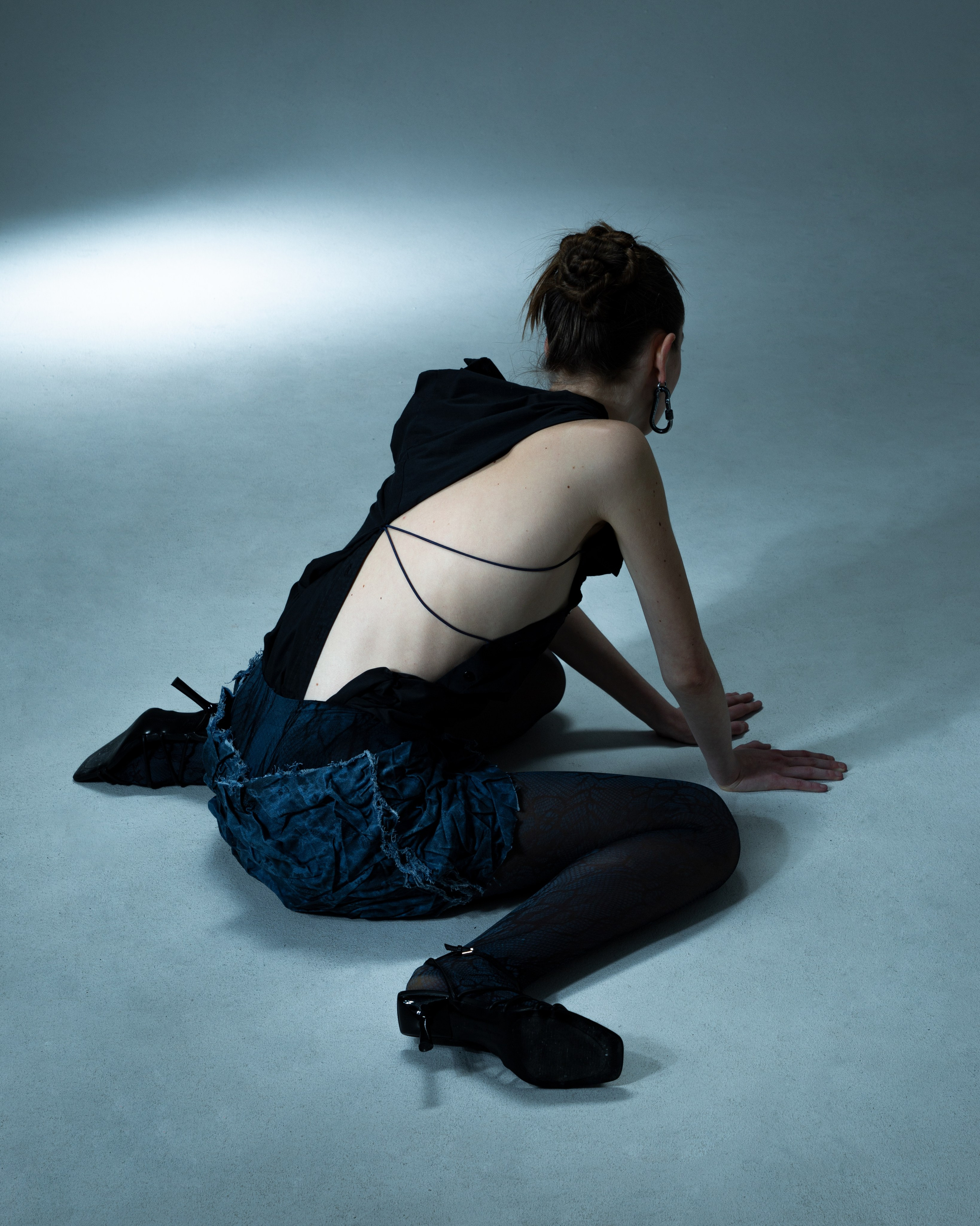 SIABDULLAEVA. Andrew Valmus