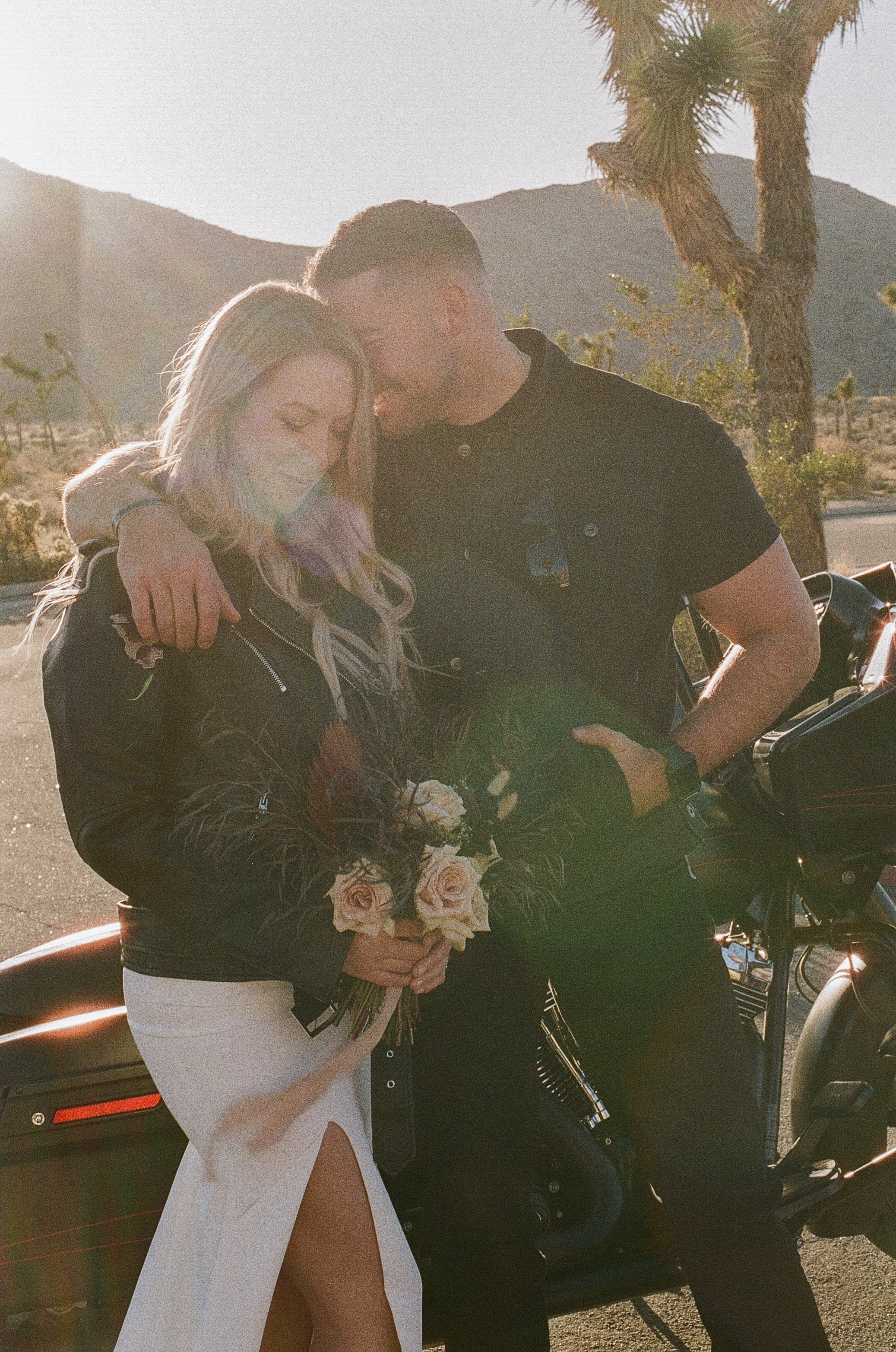 Weddings. Film photographer in Los Angeles Anastasiya Pankova