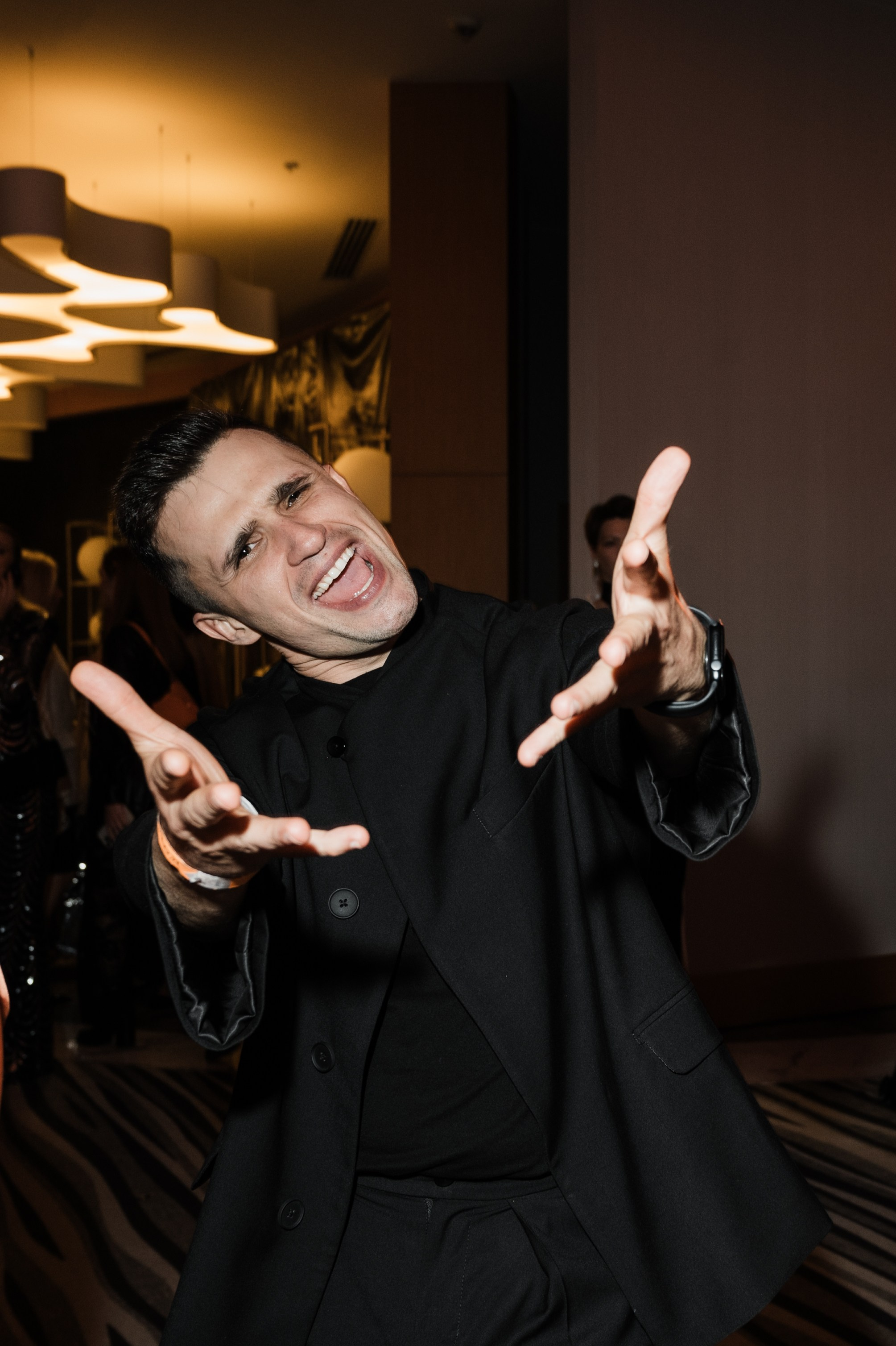 Репортажный фотограф на корпоратив и другие мероприятия. Свадебный и семейный фотограф в Краснодаре Марина Стёпа