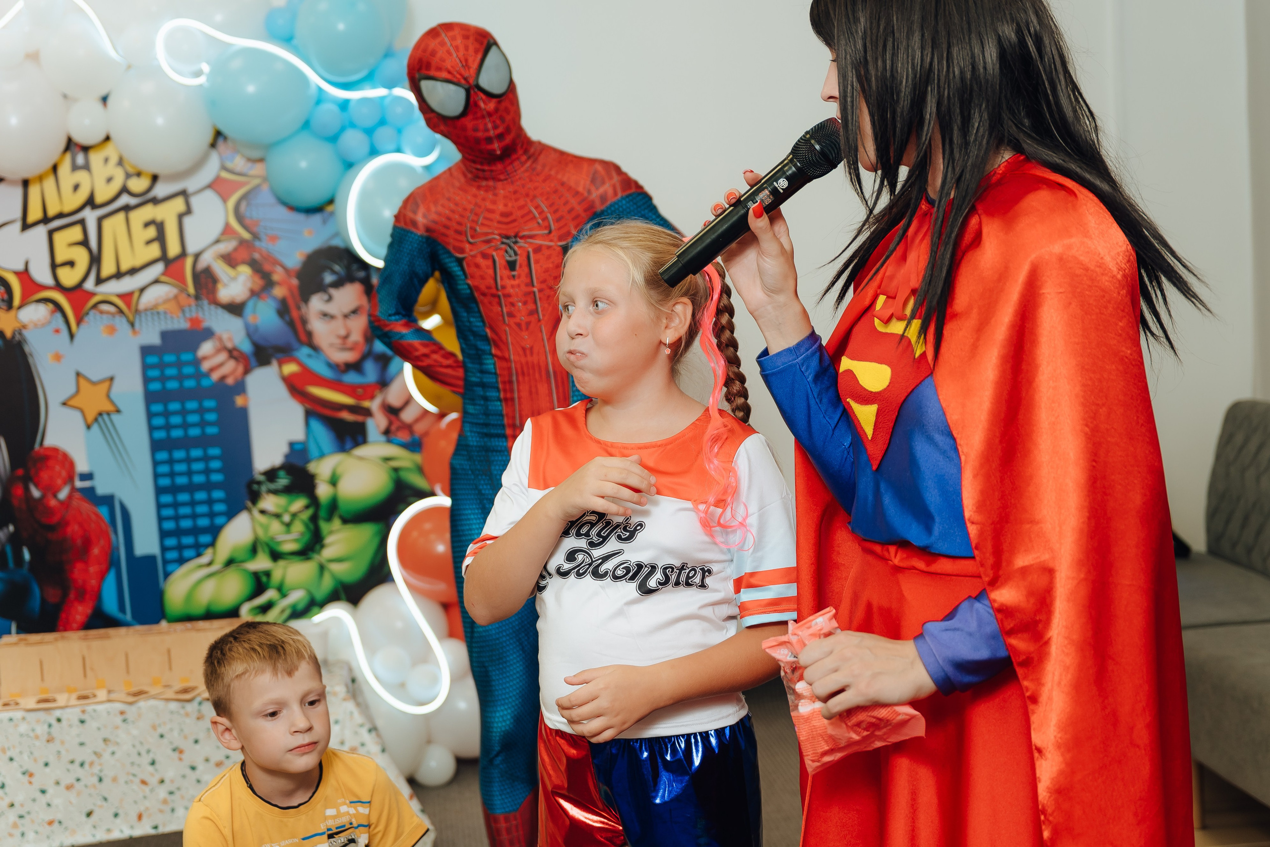 Праздник Льва в Мультифокс. Детский и семейный фотограф Катерина Мишина