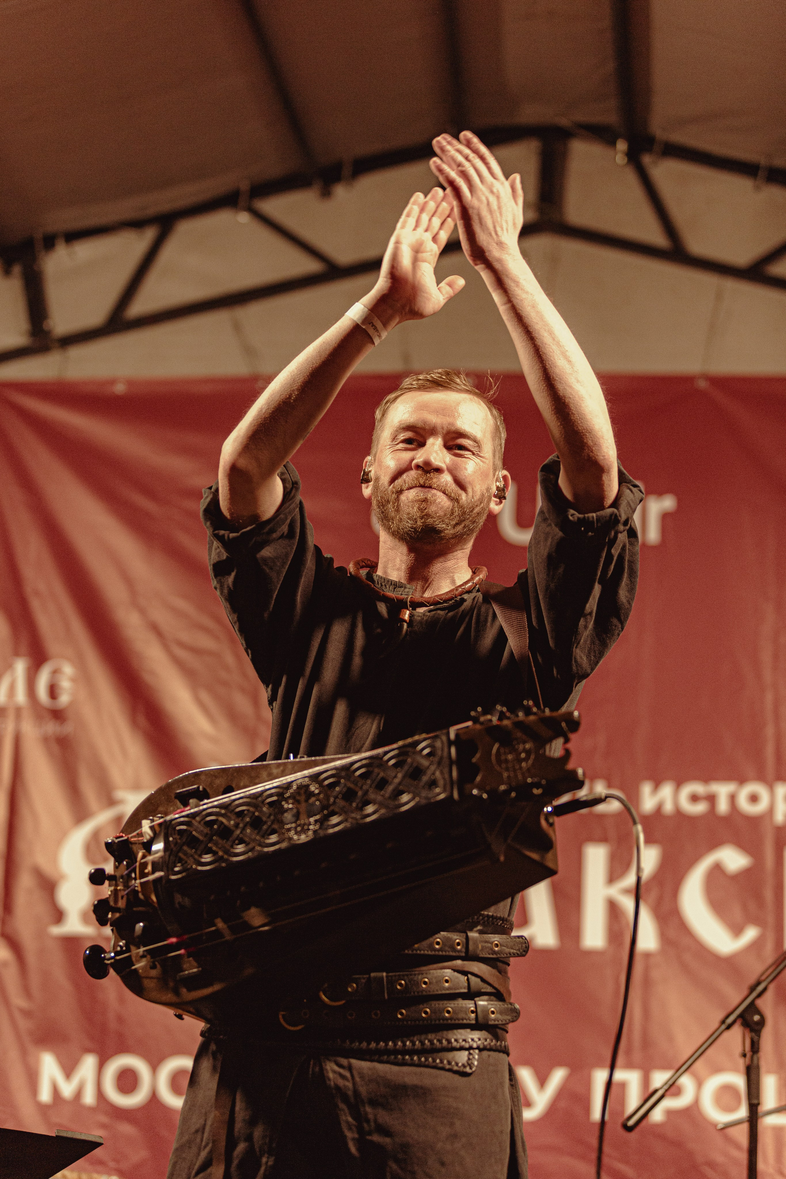 Фестиваль «Абалакское поле» XVI. Арт-фотограф Крис Л. в Тобольске: портрет, семейные, свадьбы