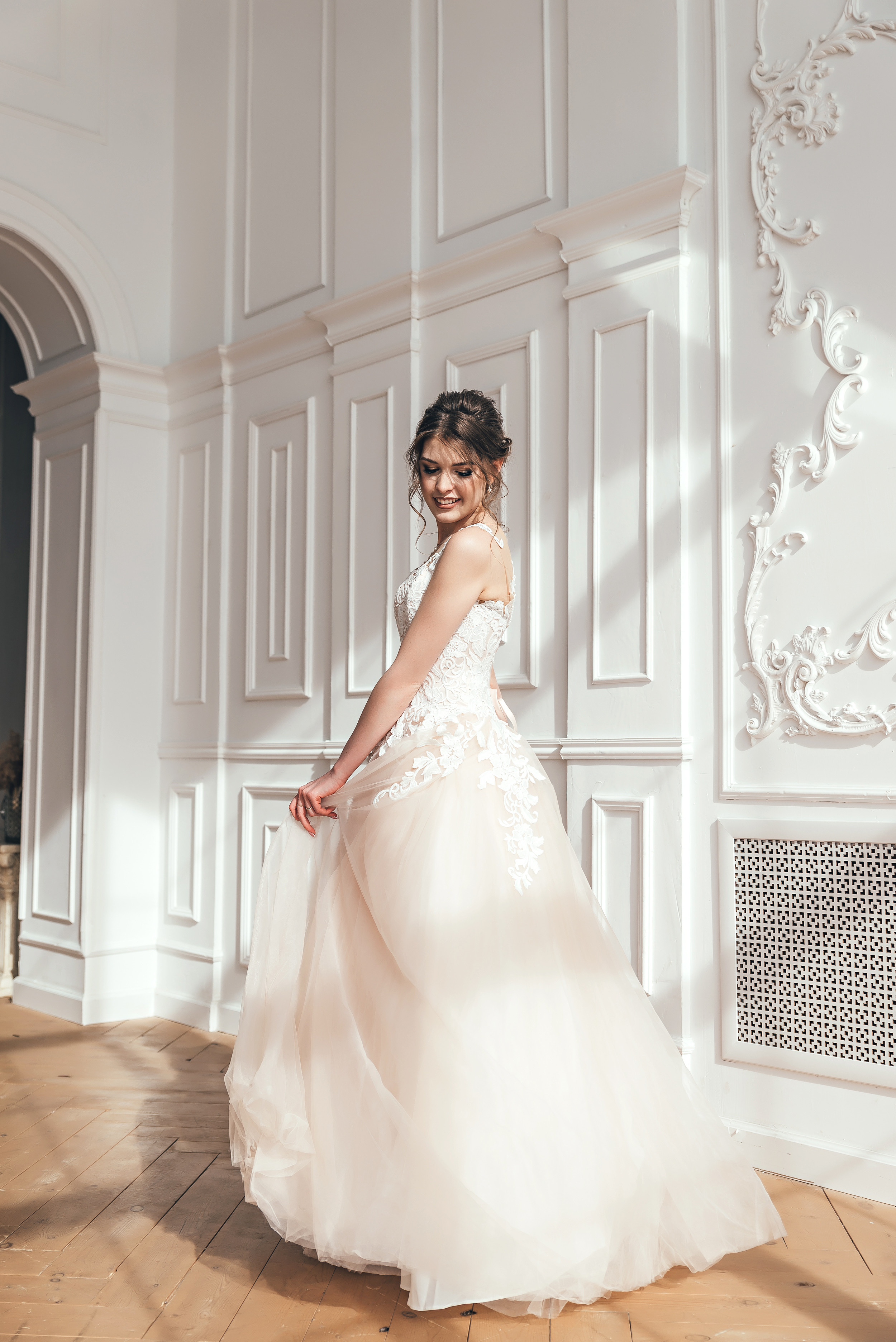 Светлый зал. Семейный и свадебный фотограф в Новосибирске Мария Гоппе (Харина)