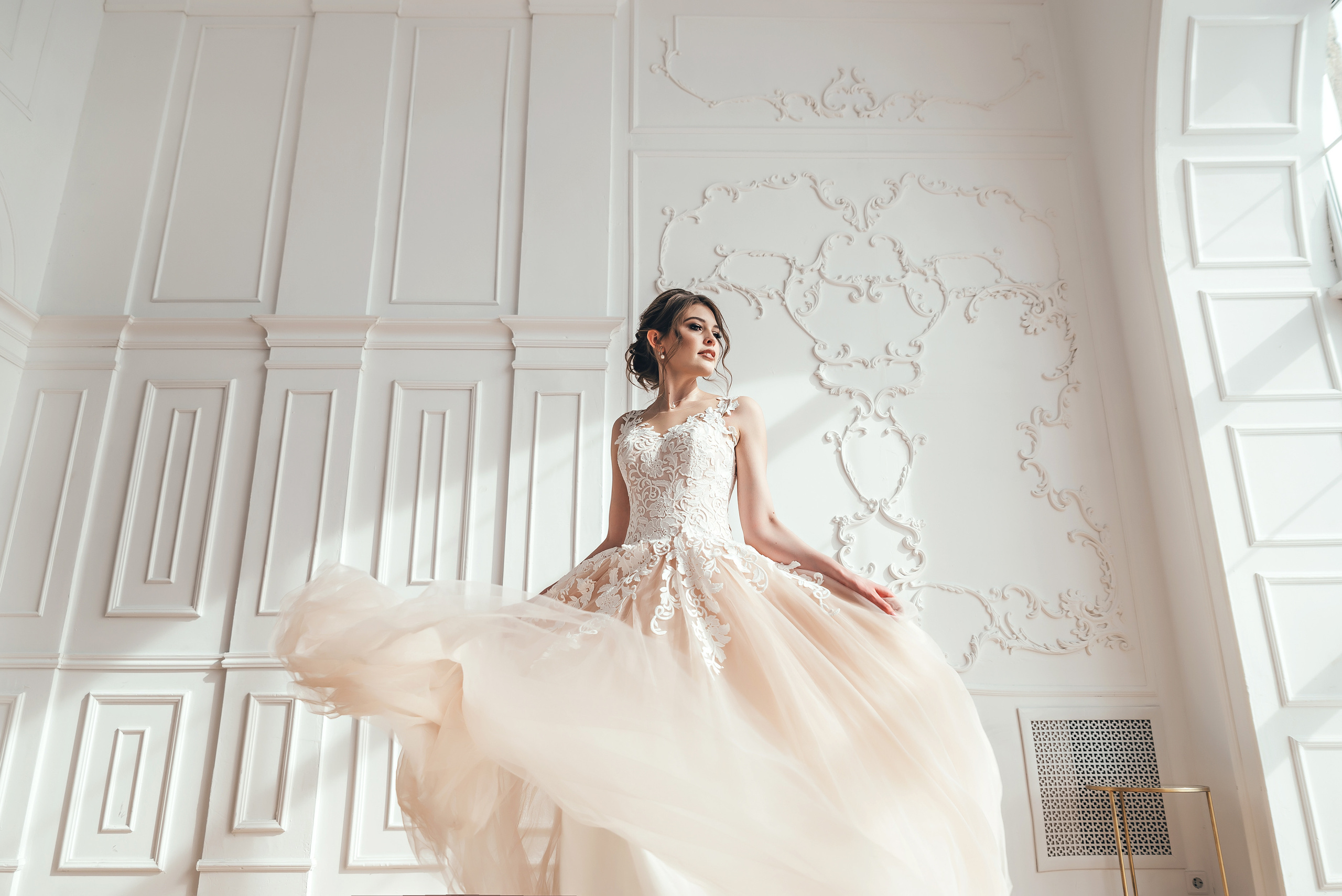 Светлый зал. Семейный и свадебный фотограф в Новосибирске Мария Гоппе (Харина)