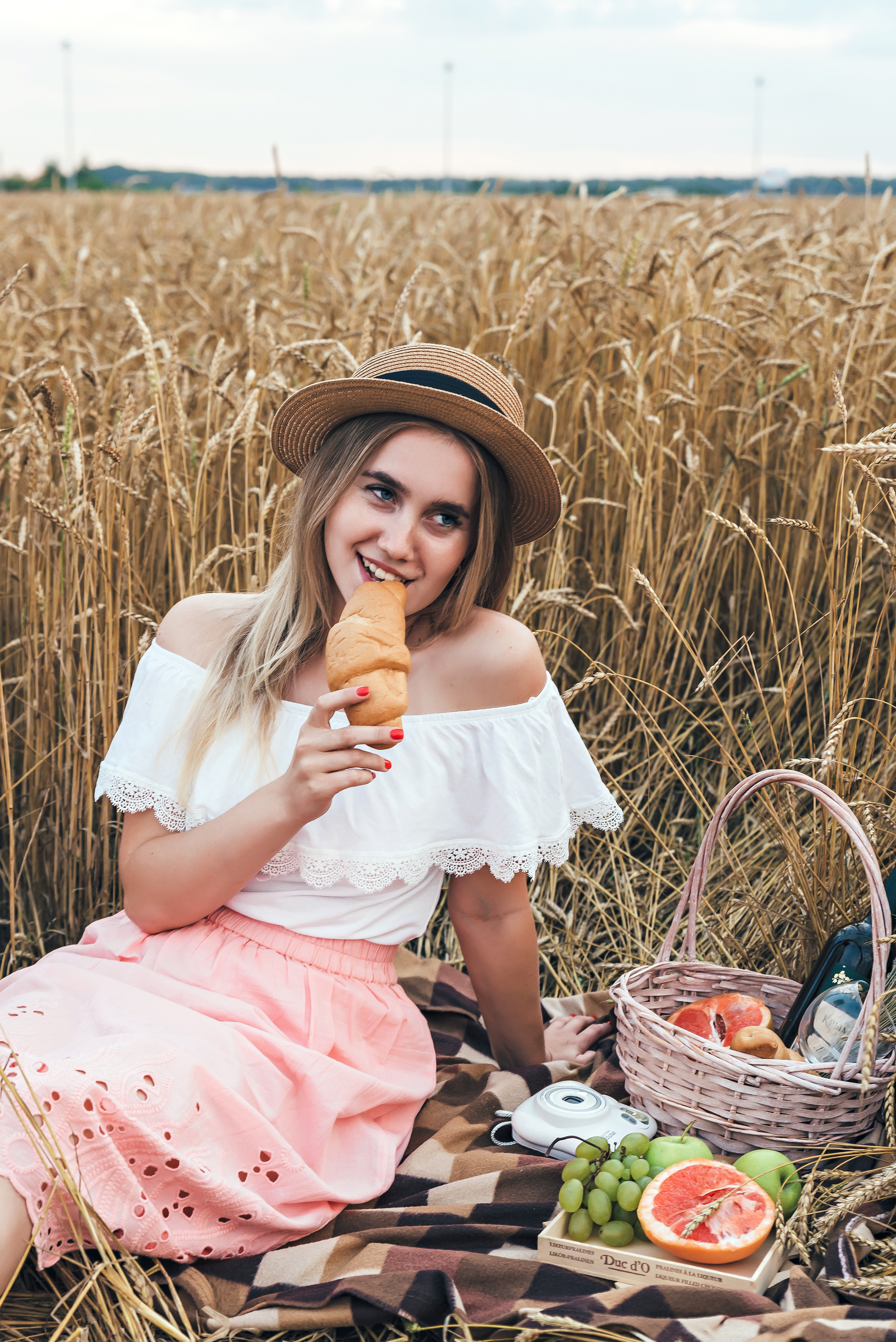 В поле. Семейный и свадебный фотограф в Новосибирске Мария Гоппе (Харина)