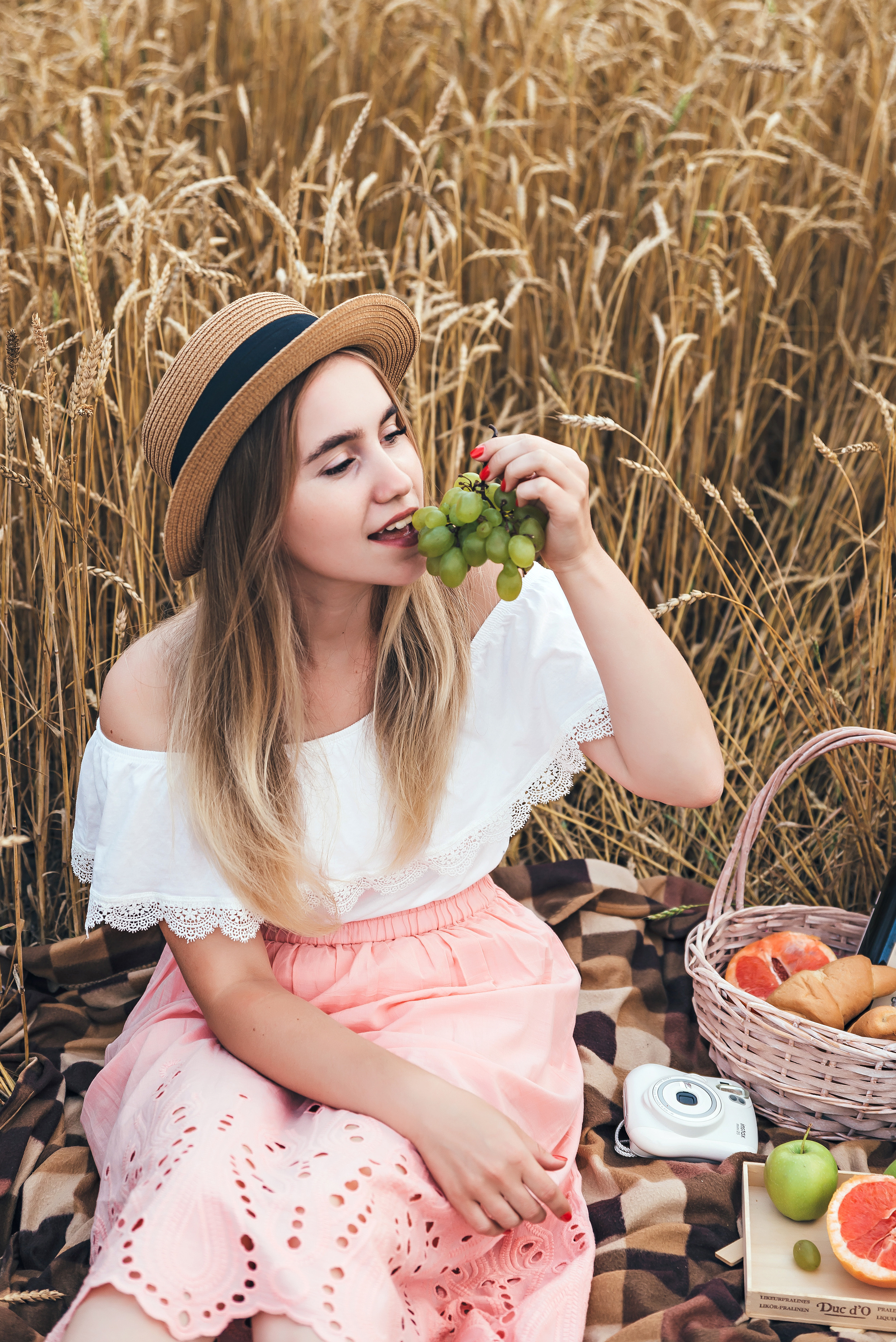 В поле. Семейный и свадебный фотограф в Новосибирске Мария Гоппе (Харина)