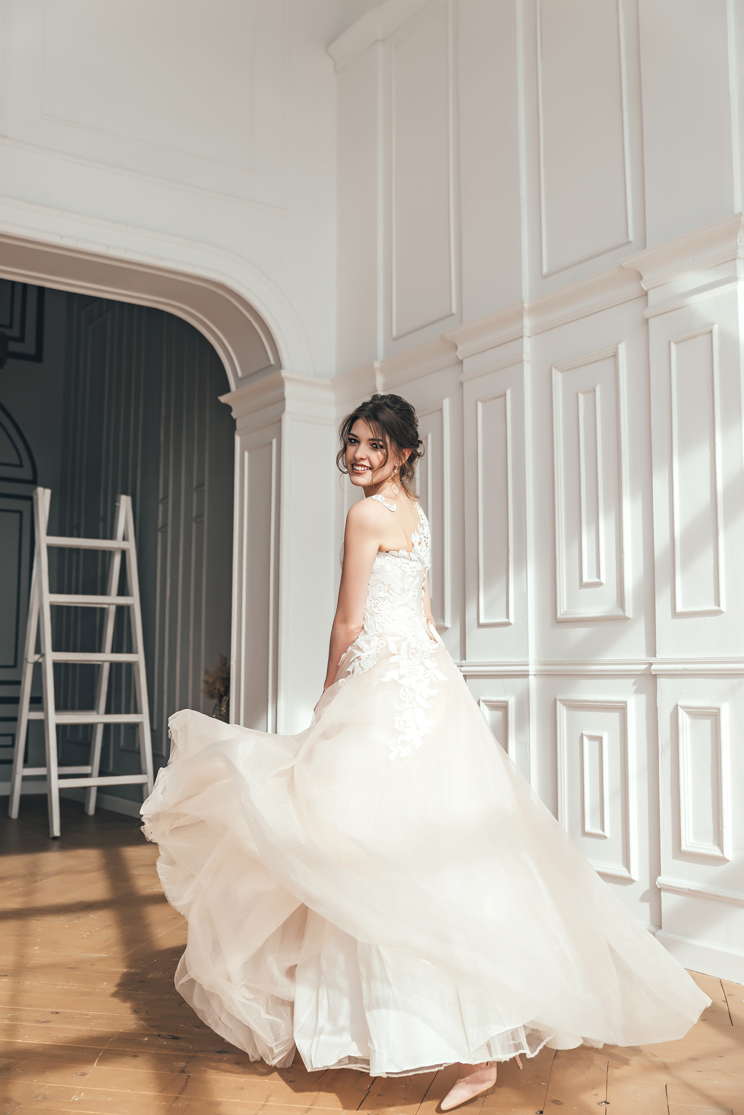 Светлый зал. Семейный и свадебный фотограф в Новосибирске Мария Гоппе (Харина)